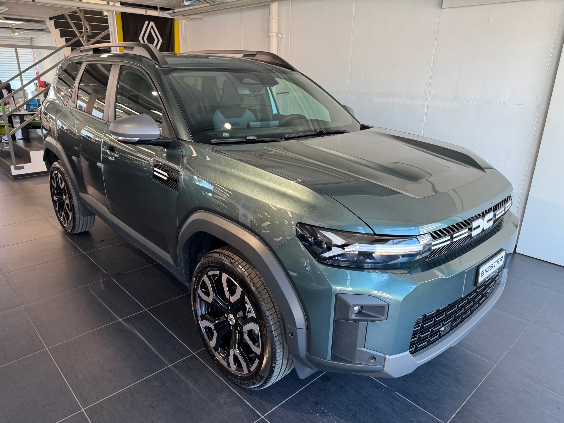 DACIA BIGSTER journey hybrid 155