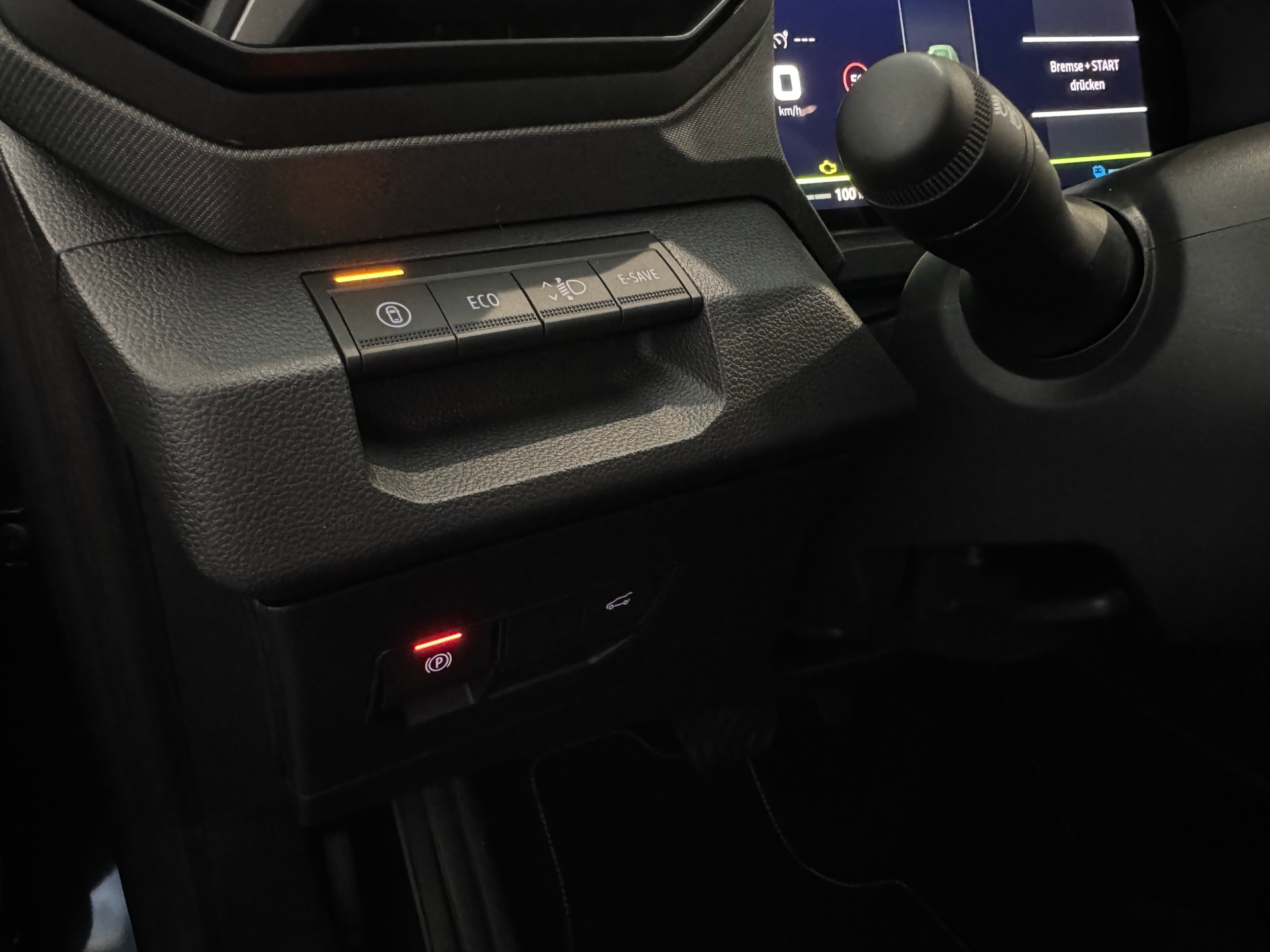 DACIA BIGSTER journey hybrid 155-image-19