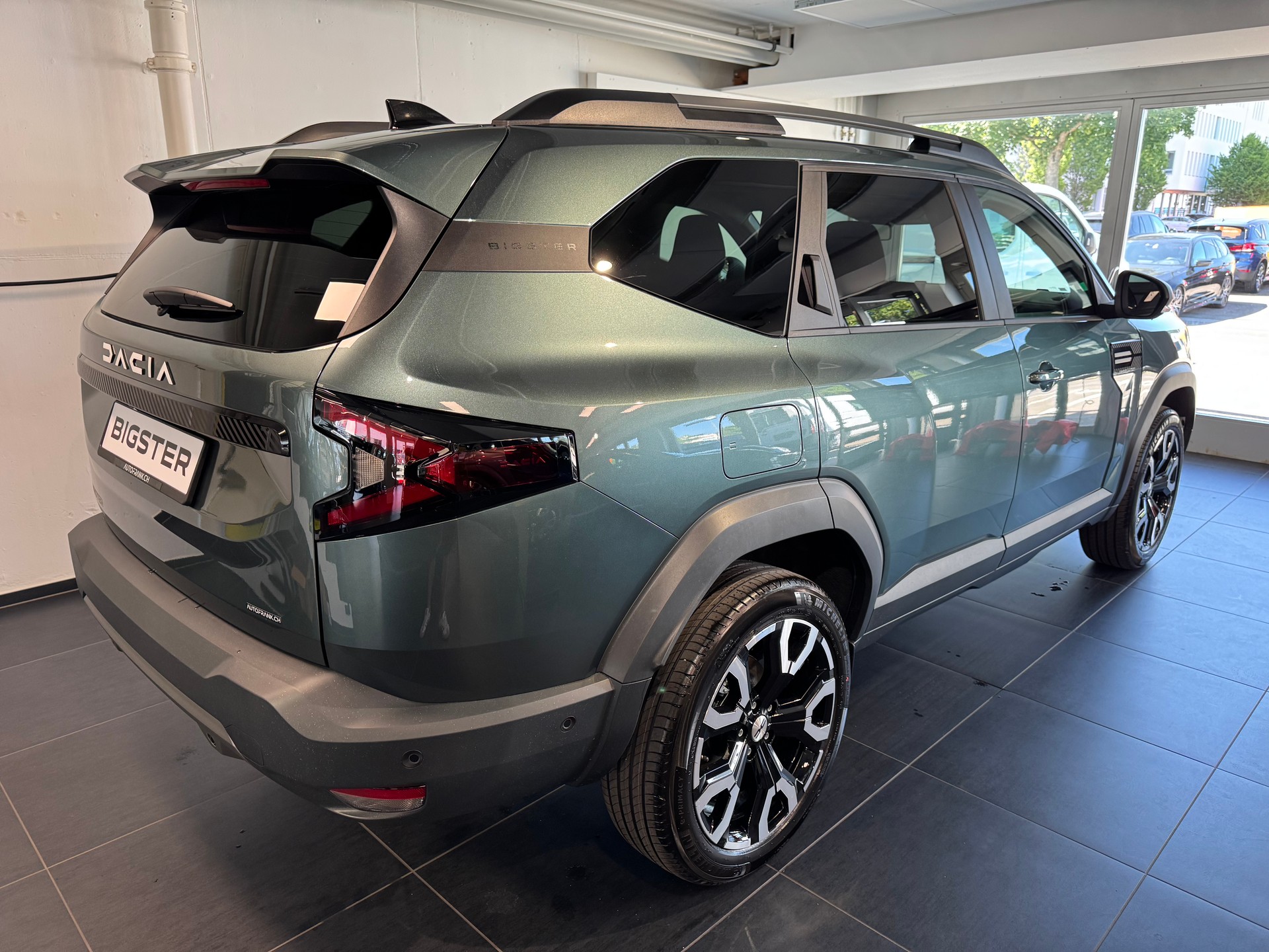 DACIA BIGSTER journey hybrid 155-image-7