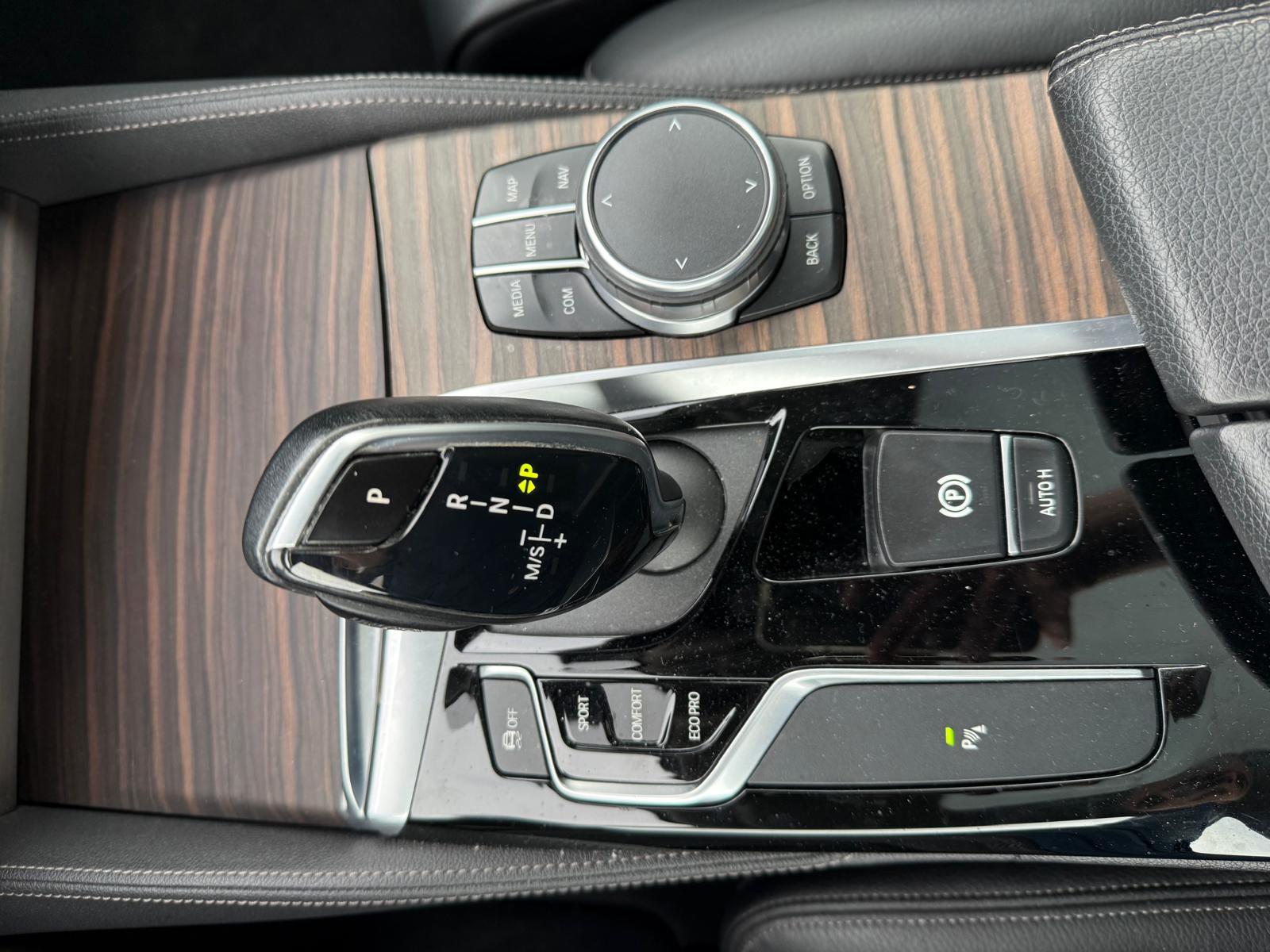BMW 540d xDrive Touring-image-19