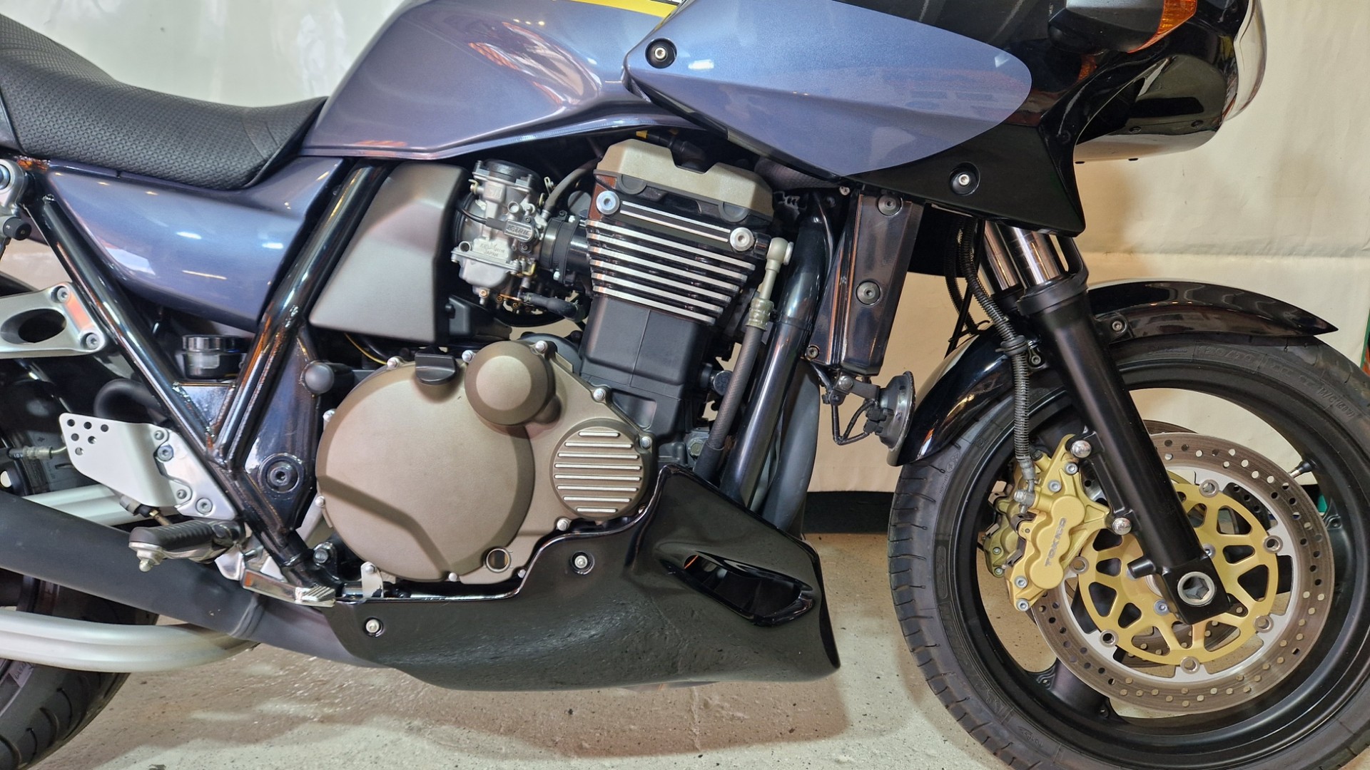 KAWASAKI ZRX 1200 S-image-8