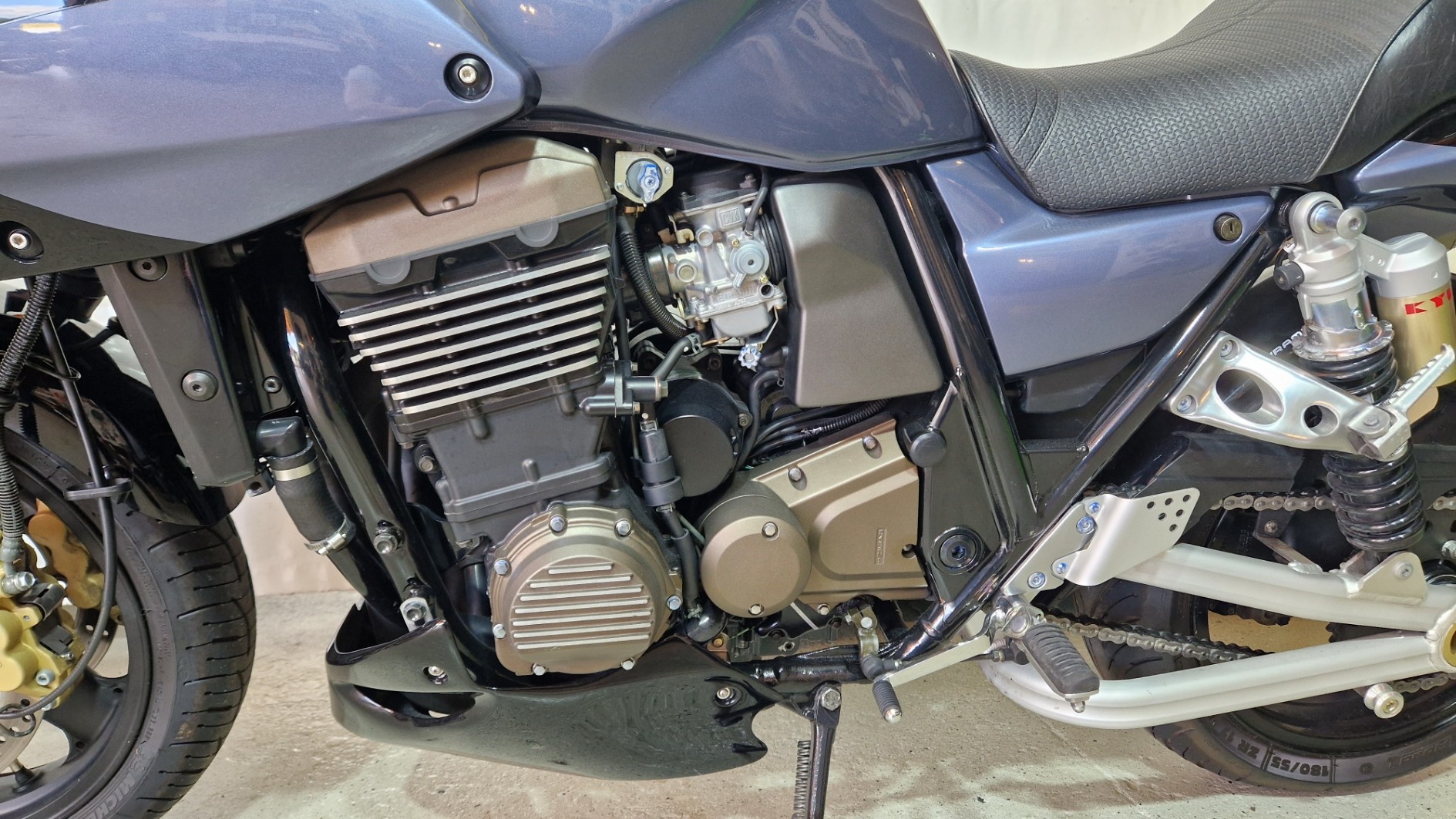 KAWASAKI ZRX 1200 S-image-3