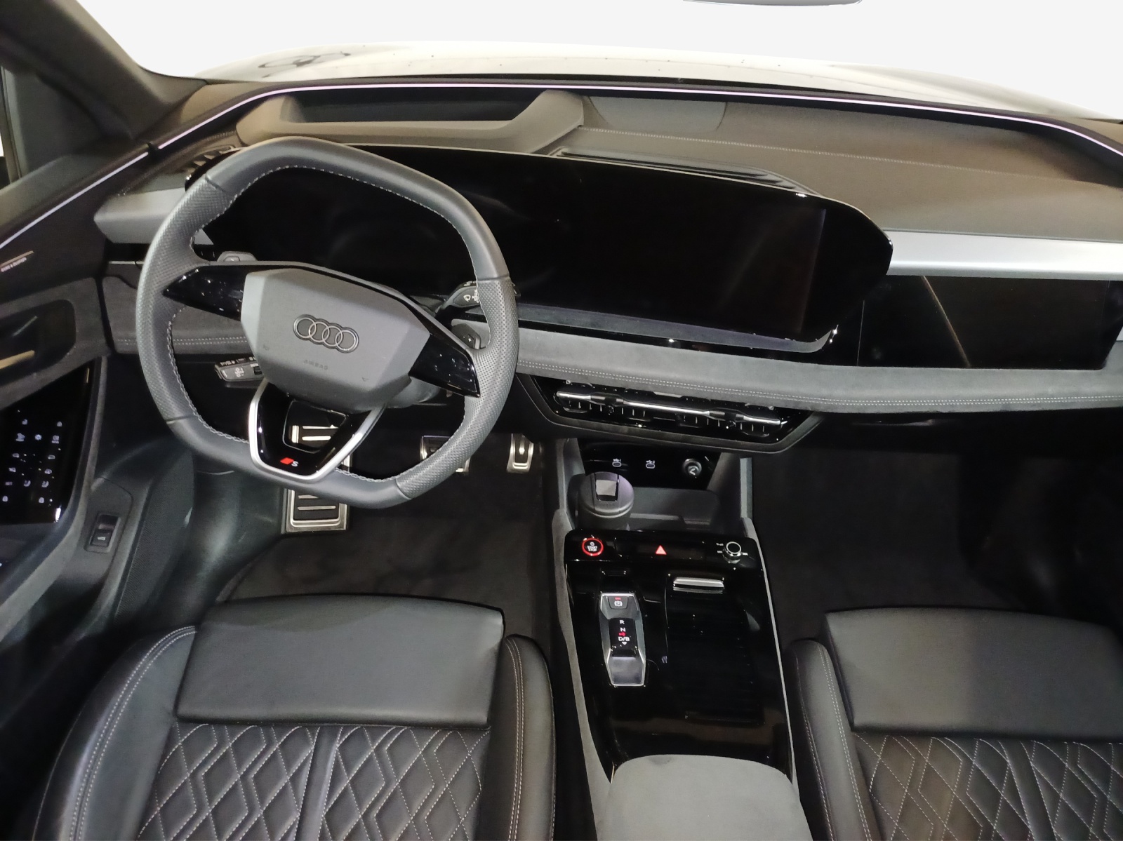 AUDI SQ6 e-tron quattro-image-9