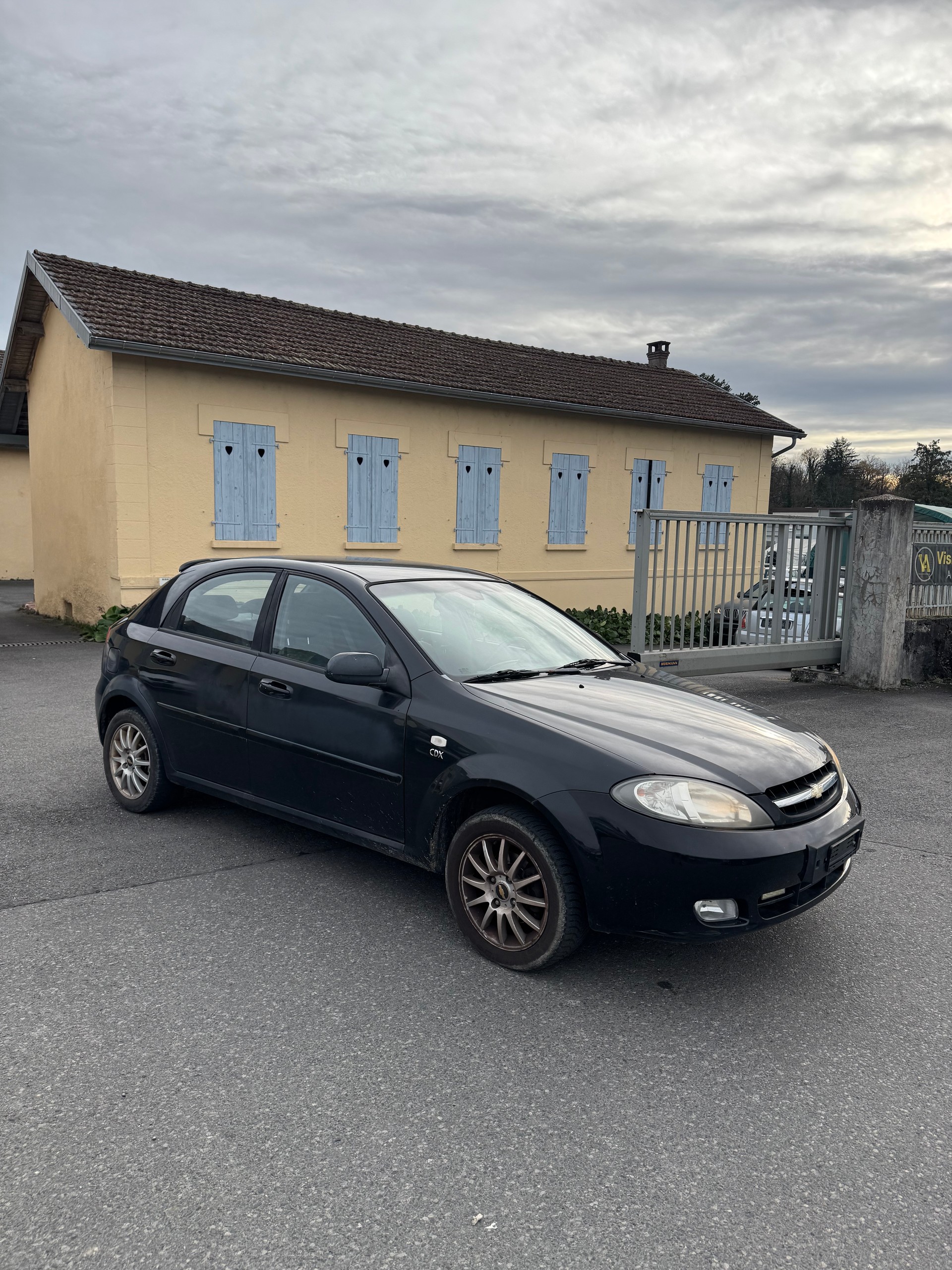 CHEVROLET Lacetti 2.0 TCDi CDX Automatic-image-6