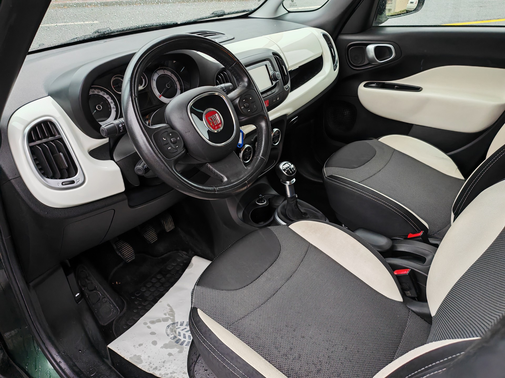 FIAT 500L 1.4 TB 16V Lounge [Expertise du jour + Garantie 12 mois + Service & Immat. Offerts]-image-11
