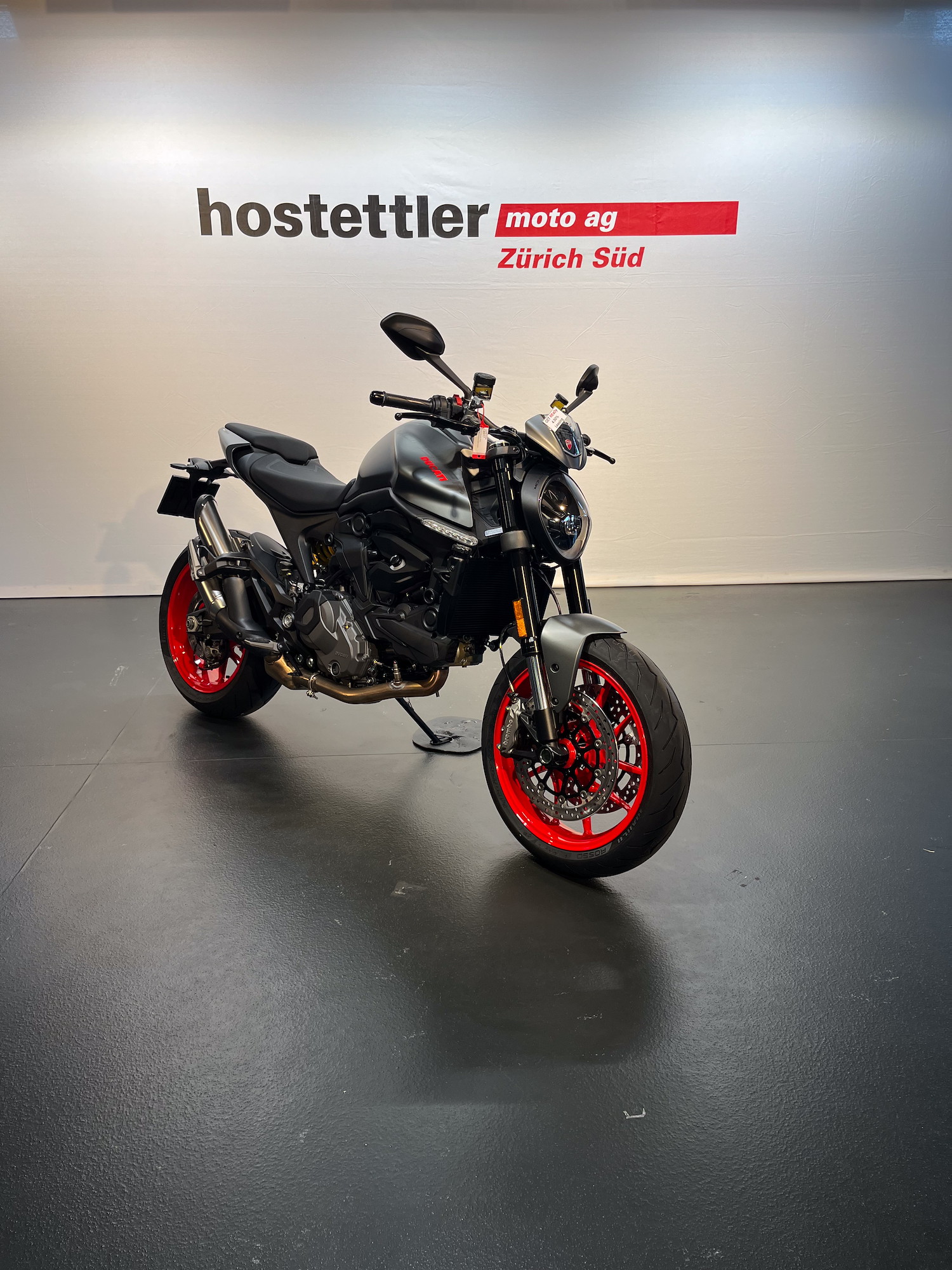 DUCATI Monster +-image-3