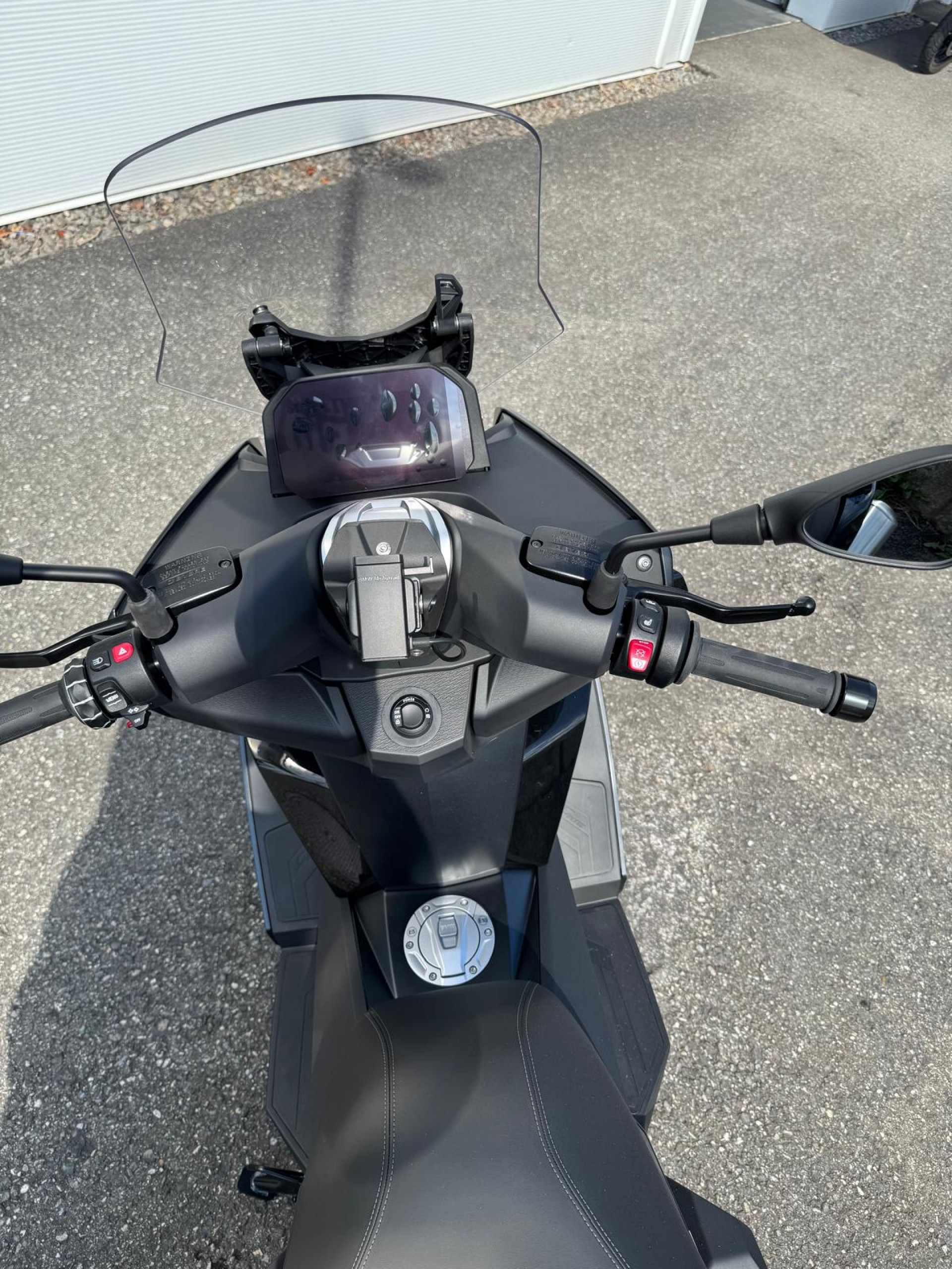 BMW C 400 GT Triple Black-image-4
