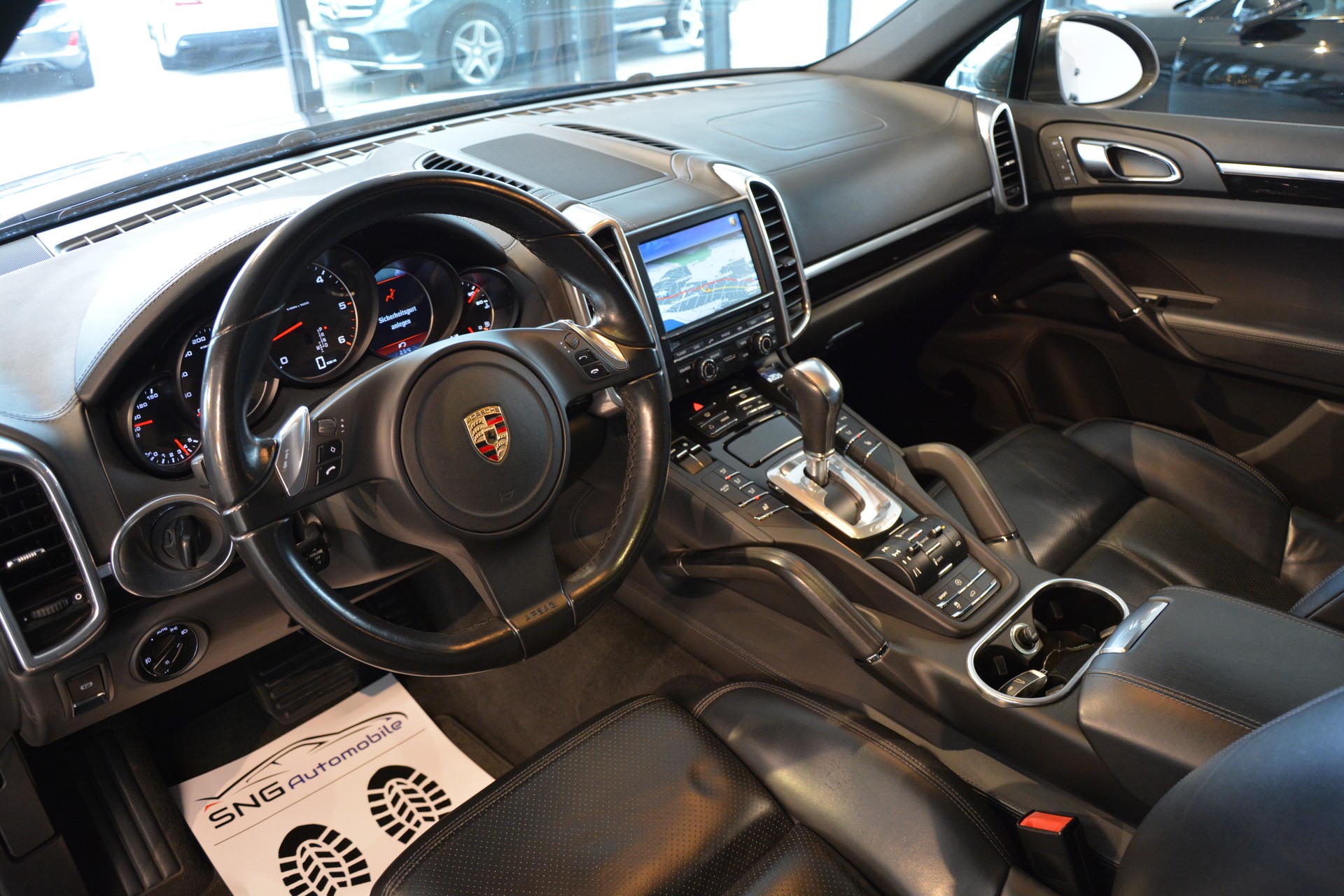 PORSCHE Cayenne Diesel-image-9