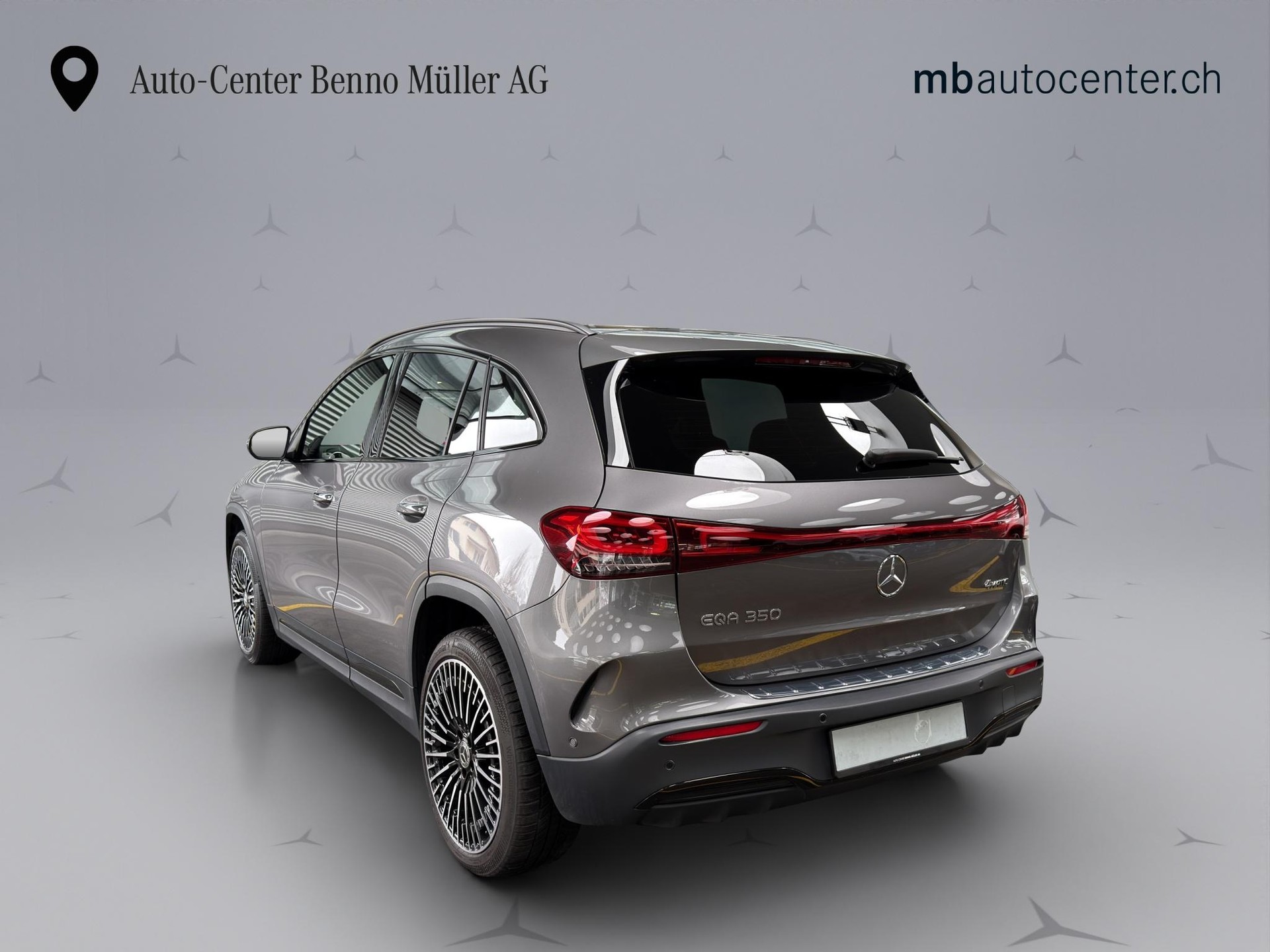 MERCEDES-BENZ EQA 350 Swiss Star AMG Line 4matic-showroom-element-2
