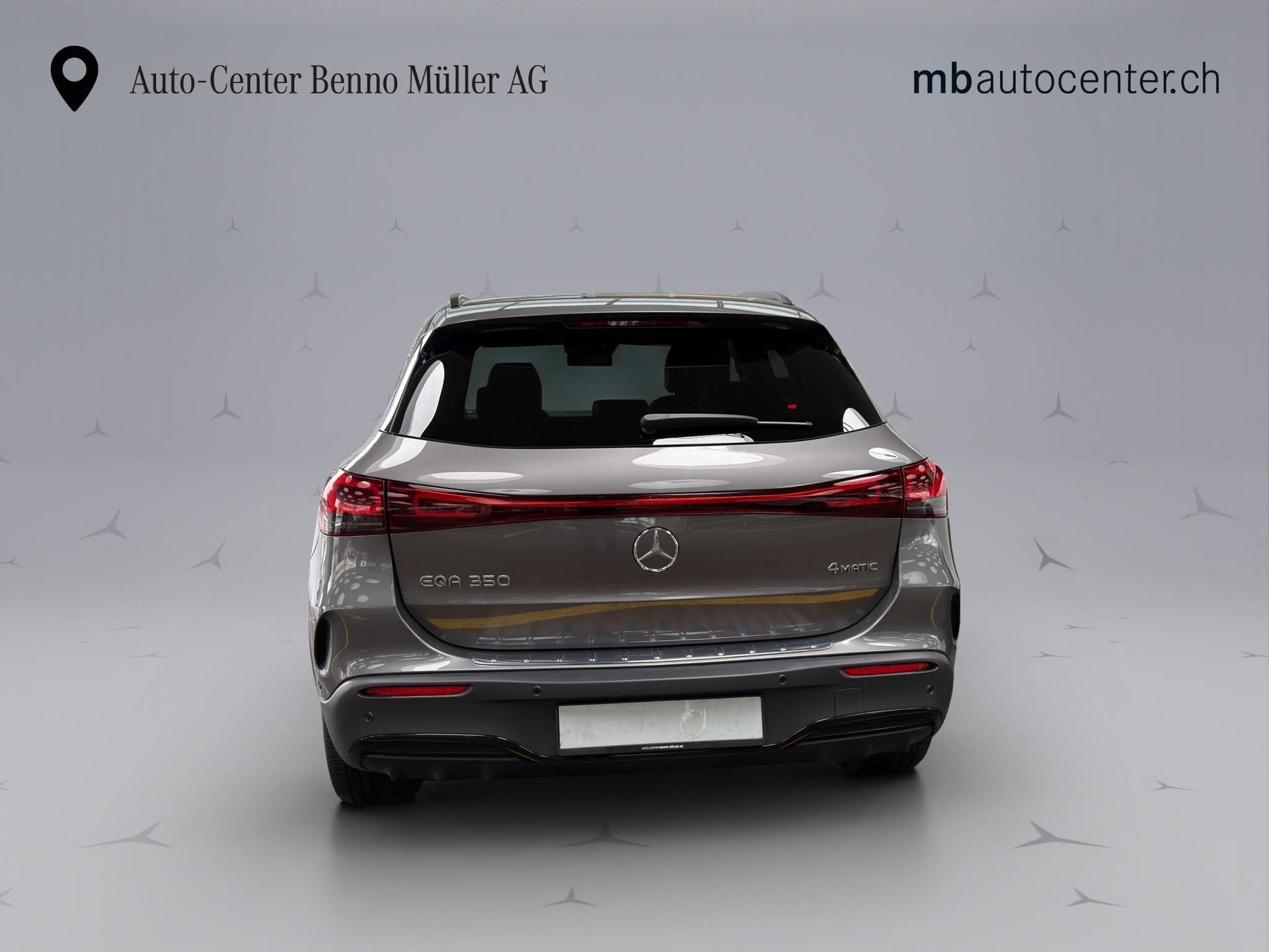 MERCEDES-BENZ EQA 350 Swiss Star AMG Line 4matic-showroom-element-3