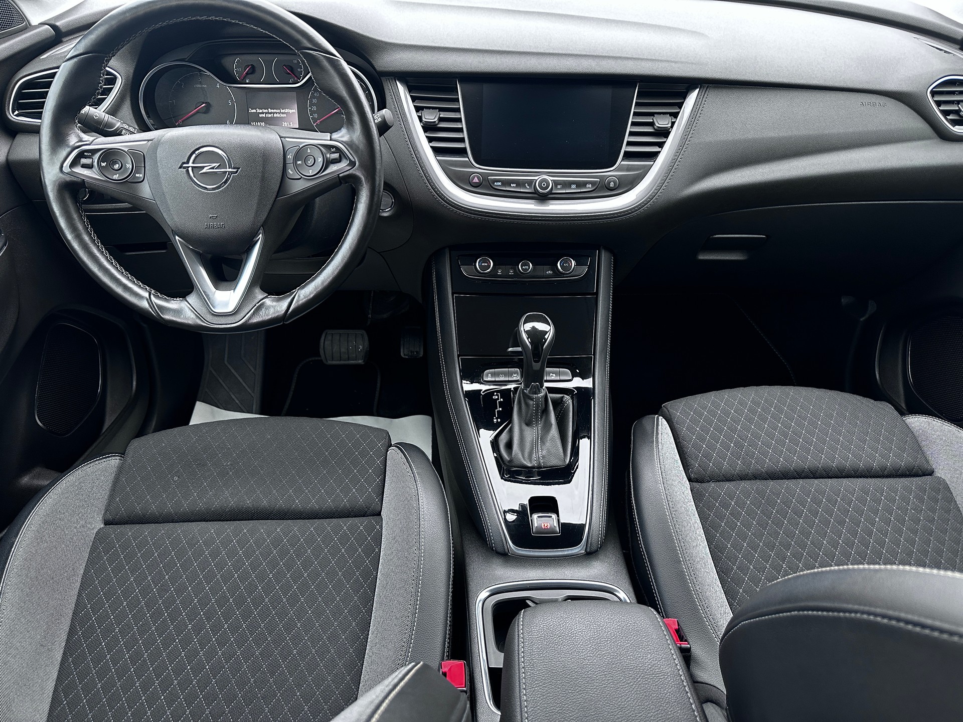 OPEL Grandland X 1.6CDTi Excellence Automatik-image-10