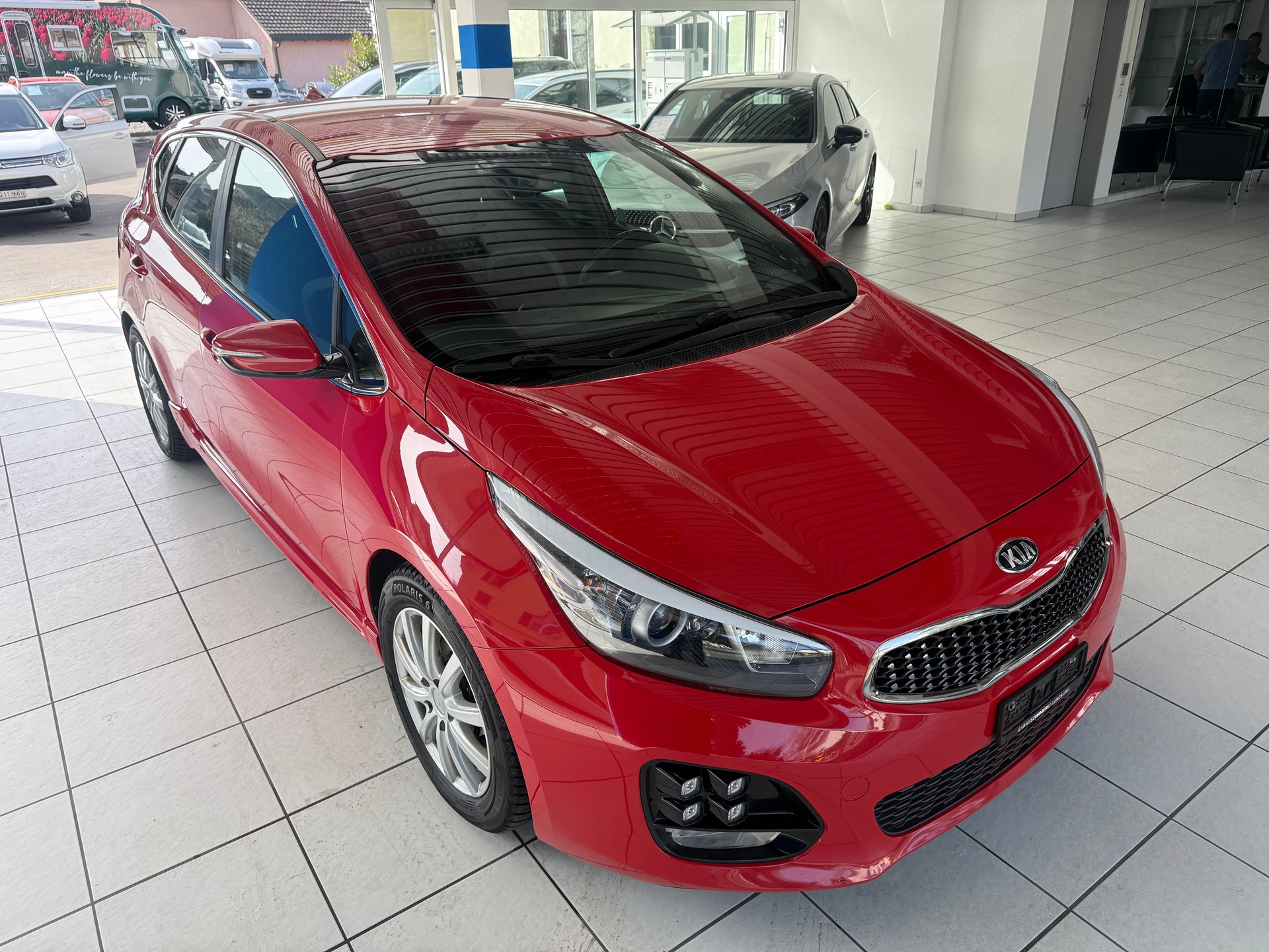 KIA Cee'd 1.0 T-GDi GT Line-showroom-element-2