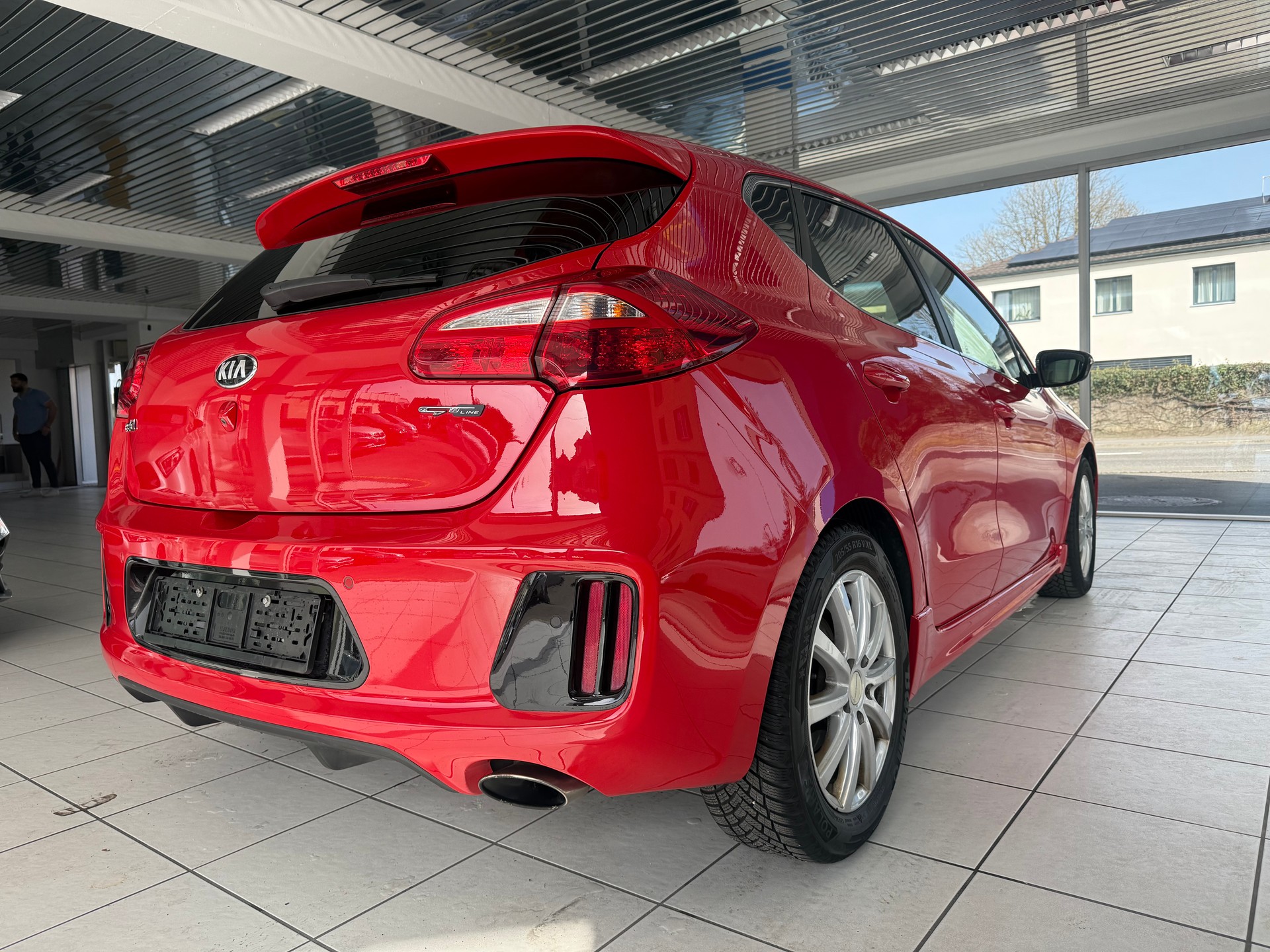 KIA Cee'd 1.0 T-GDi GT Line-image-5