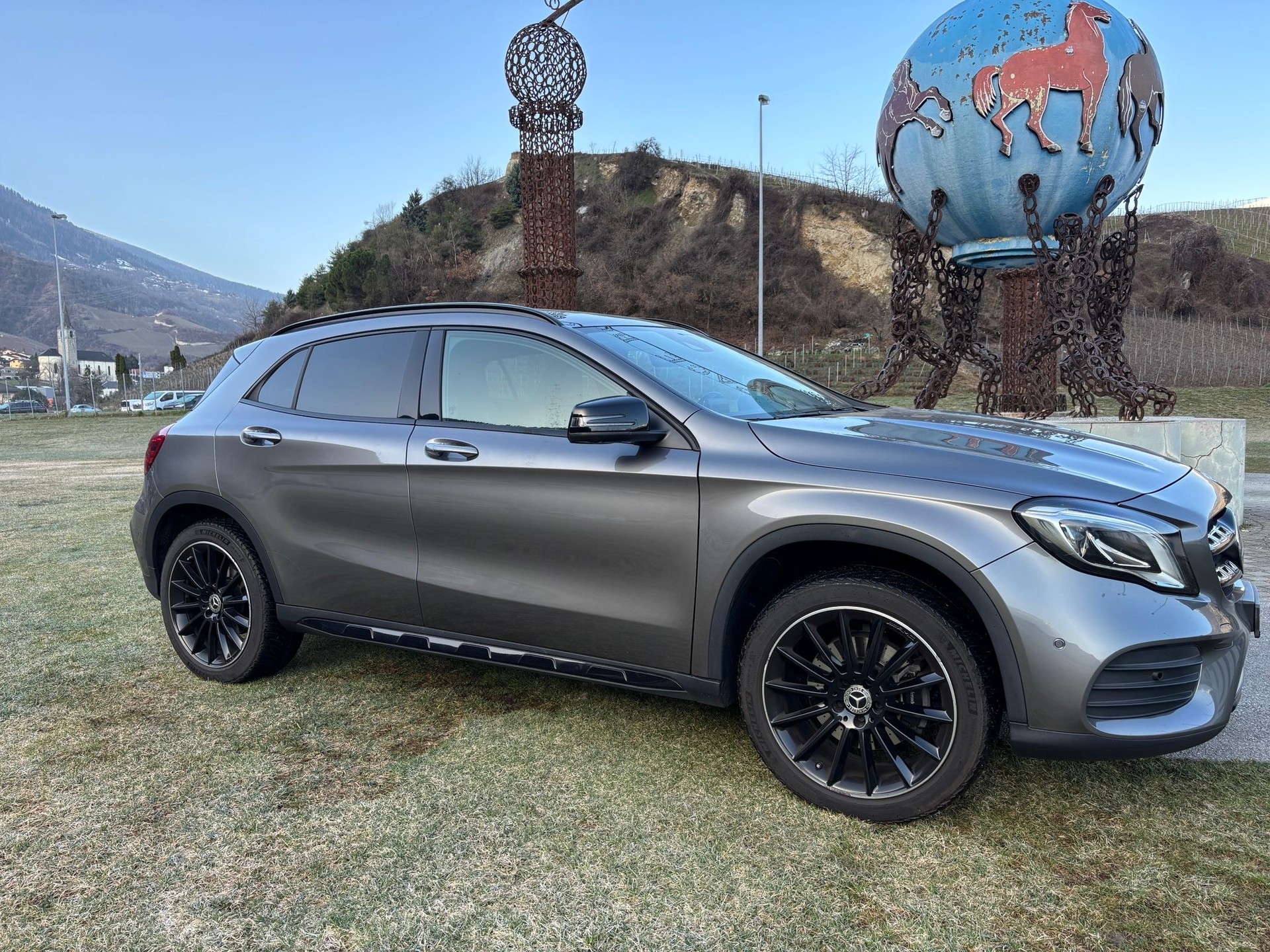 MERCEDES-BENZ GLA 250 AMG Line 4Matic 7G-DCT