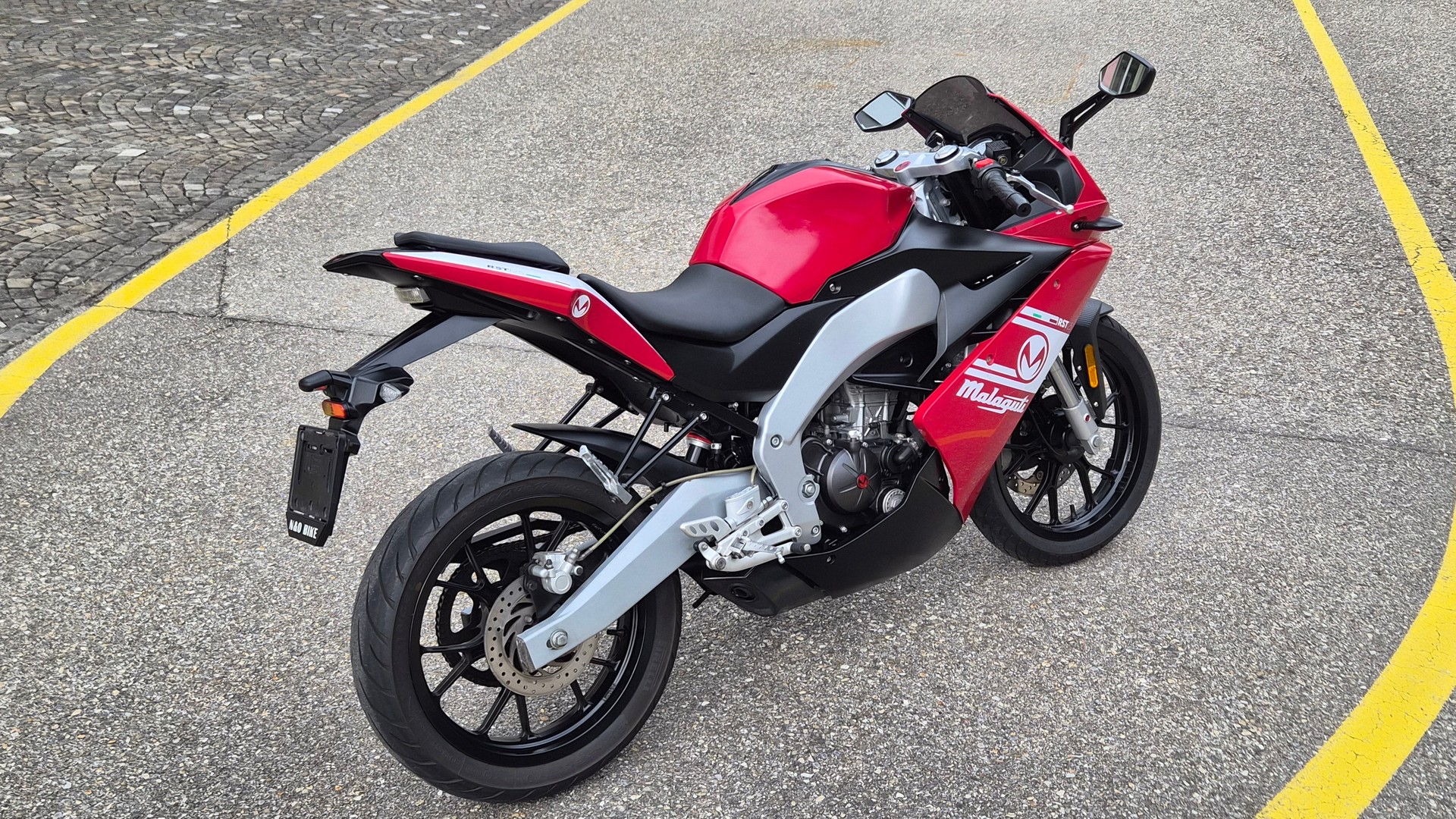 MALAGUTI RST 125-image-3