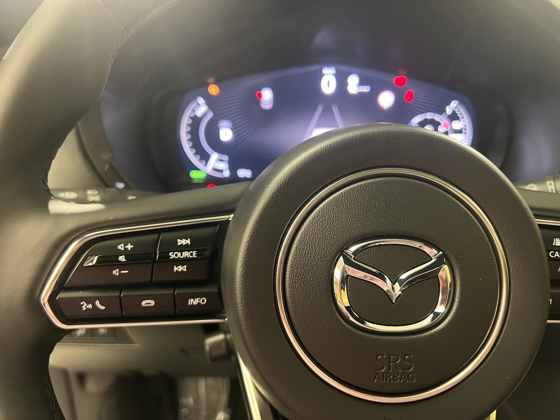MAZDA CX-60 e-Skyactiv PHEV 327 AWD Homura Plus-image-19