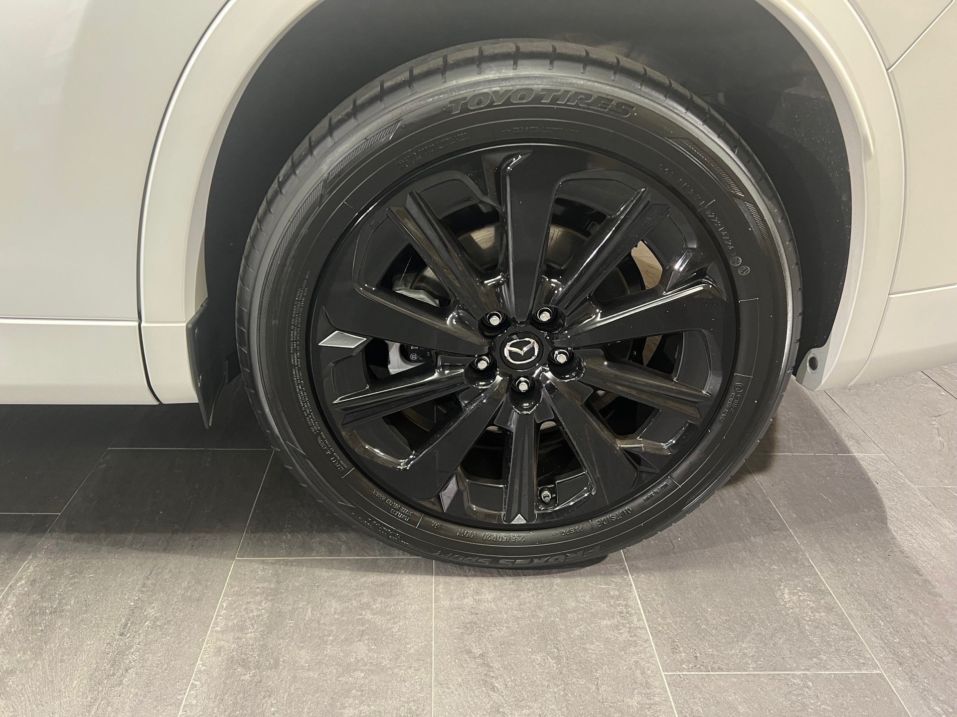 MAZDA CX-60 e-Skyactiv PHEV 327 AWD Homura Plus-image-9