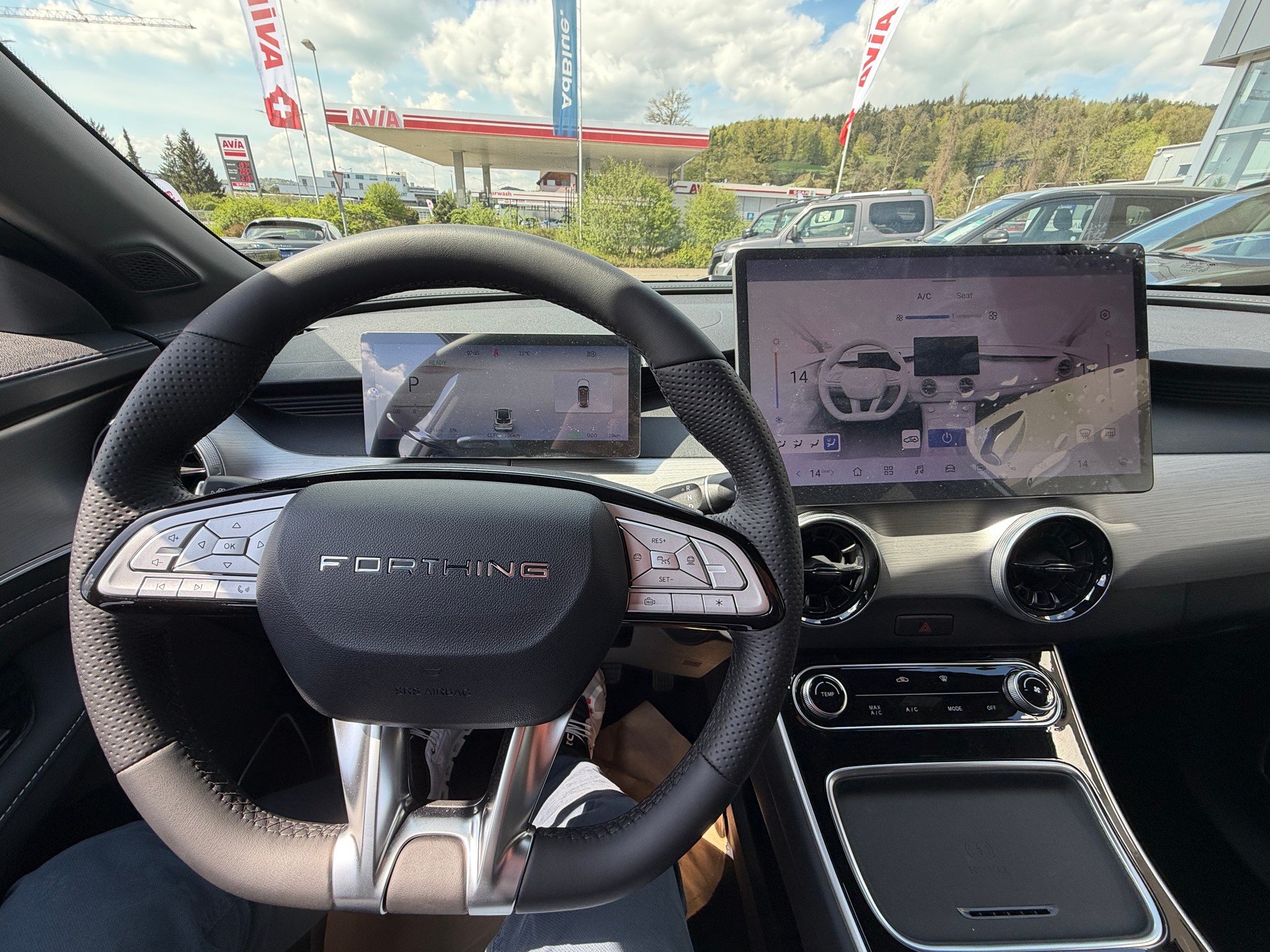 FORTHING 5 REEV 32kWh Maximale elektrische Leistung: 120 kW (163 PS)-image-9