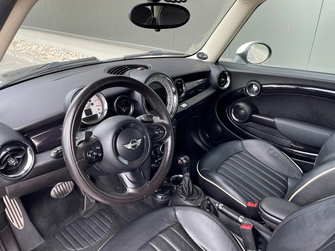 MINI Cooper S Steptronic-image-15