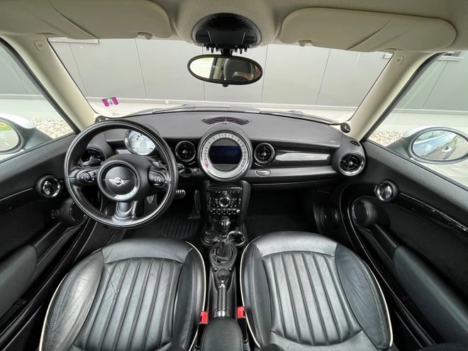 MINI Cooper S Steptronic-image-13
