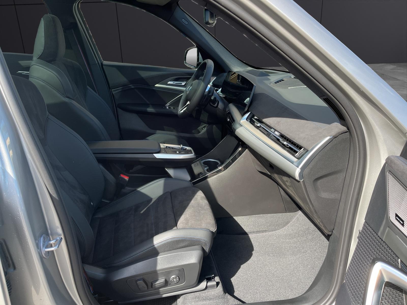 BMW X1 23d xDrive paddles-image-18