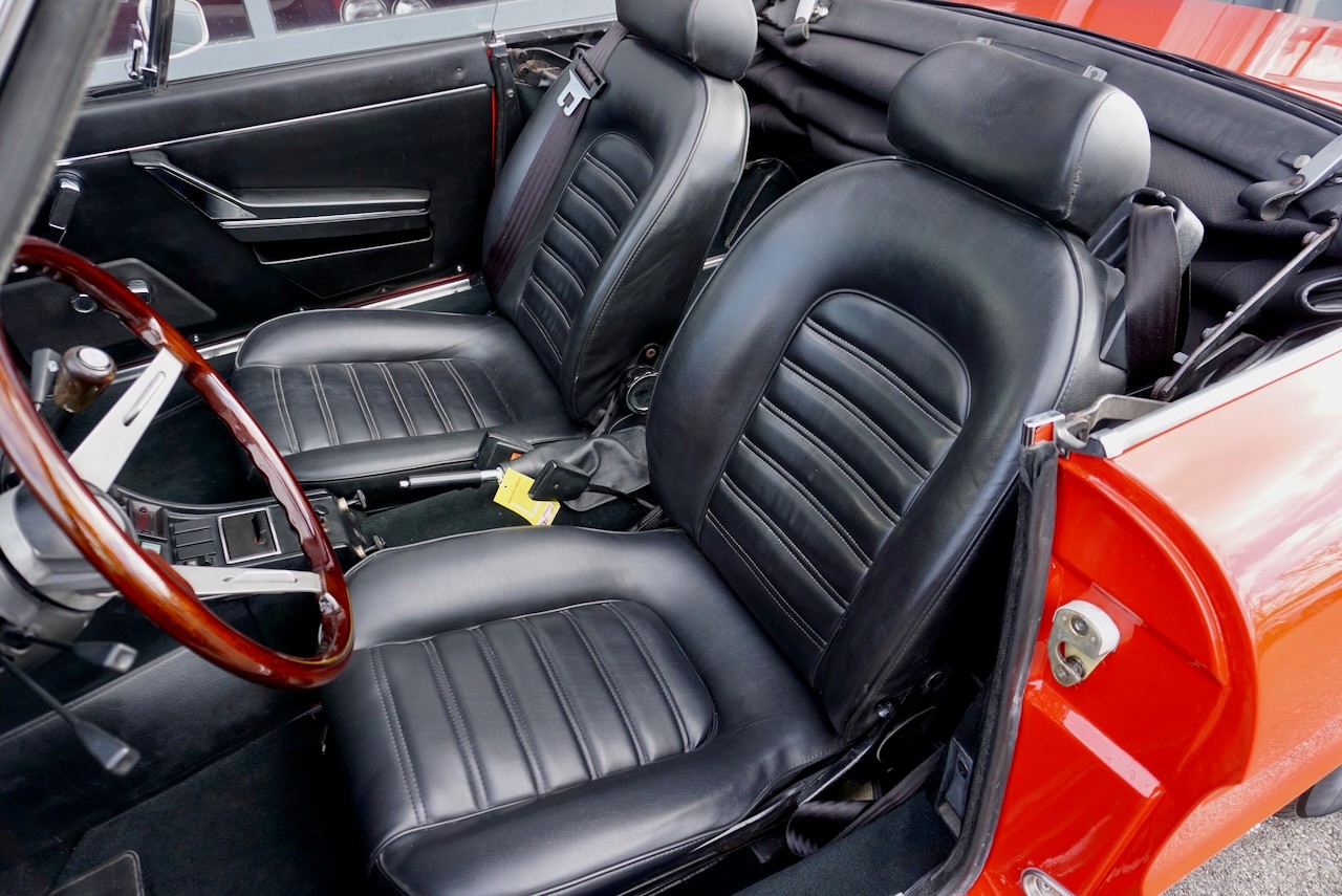 ALFA ROMEO 2000 Spider Veloce-image-13