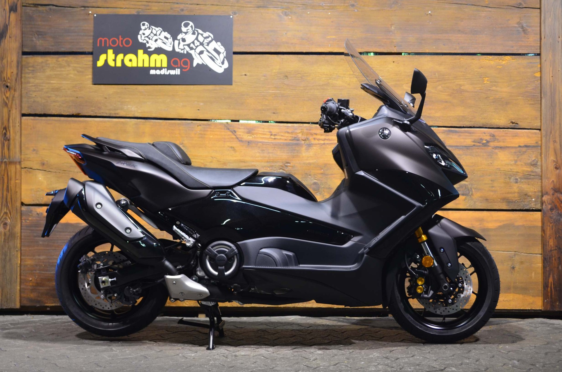 YAMAHA TMax 560 ABS Tech Max-image-1