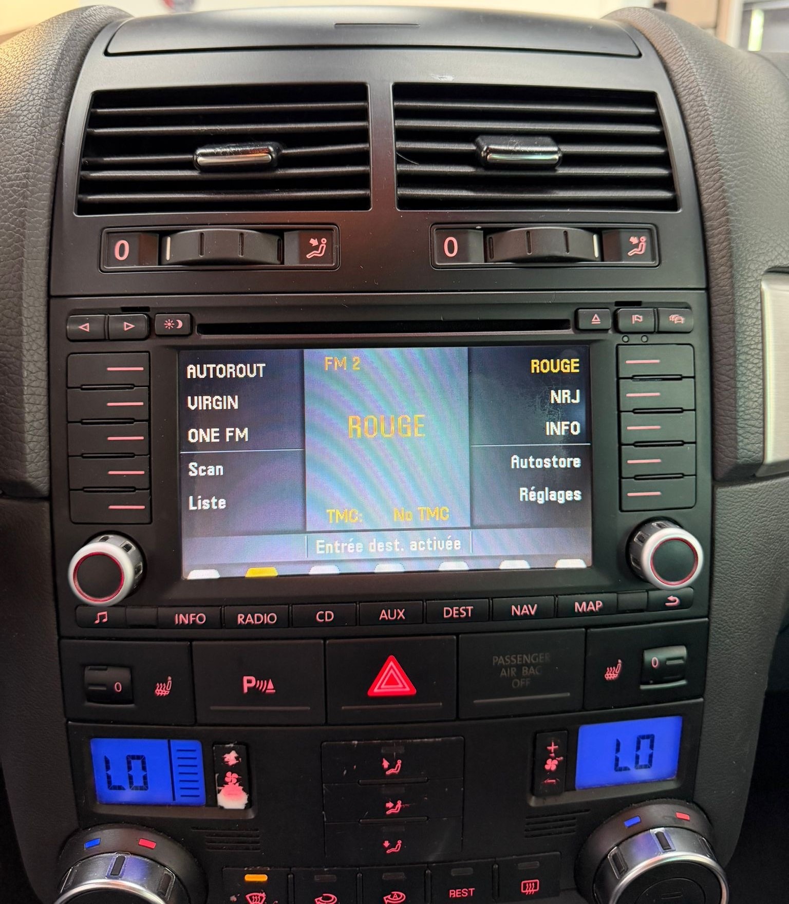 VW Touareg 3.0 TDI-image-22