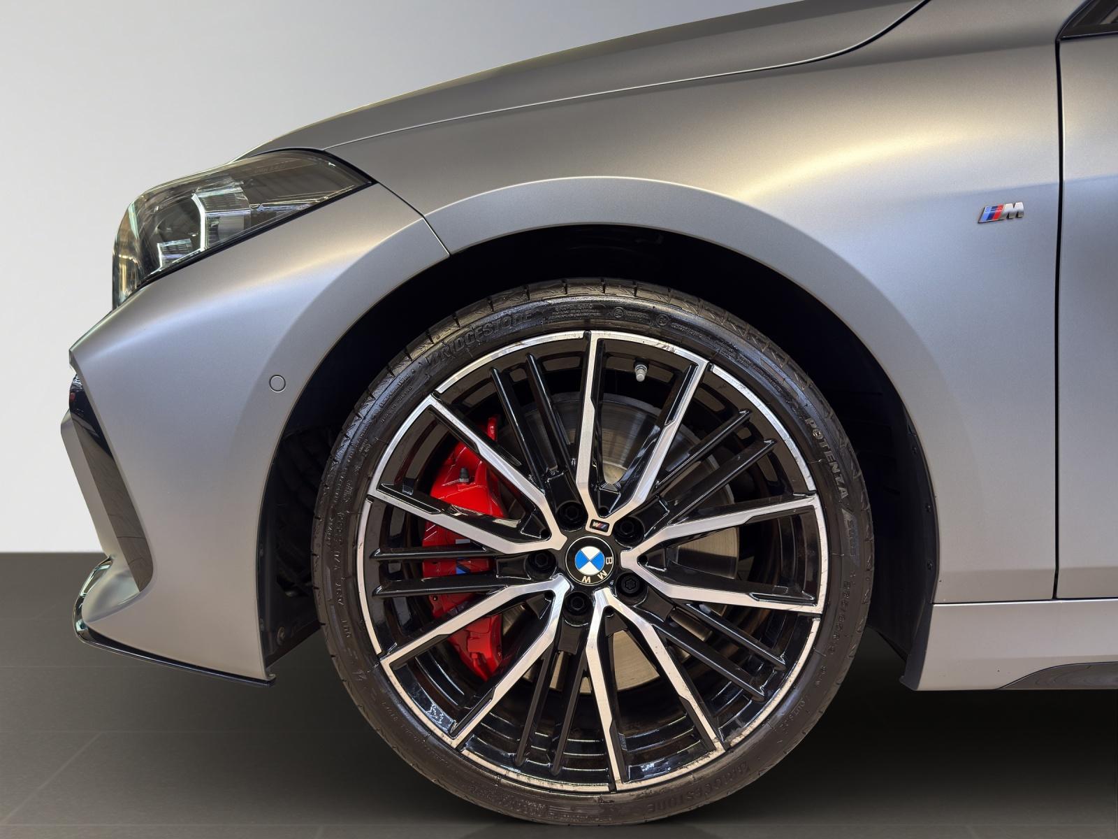 BMW M135i xDrive-image-19
