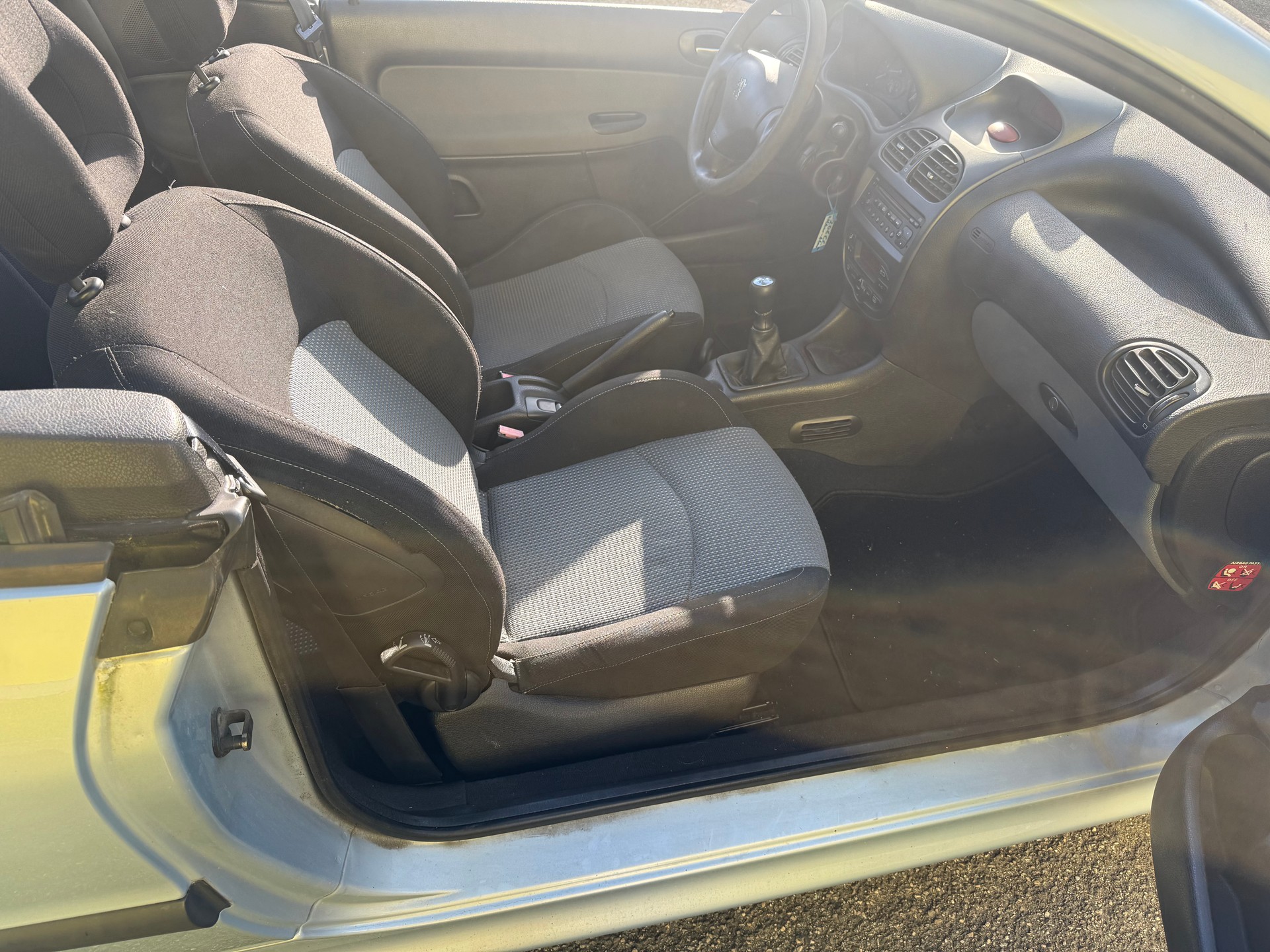 PEUGEOT 206 CC 1.6 16V-image-9