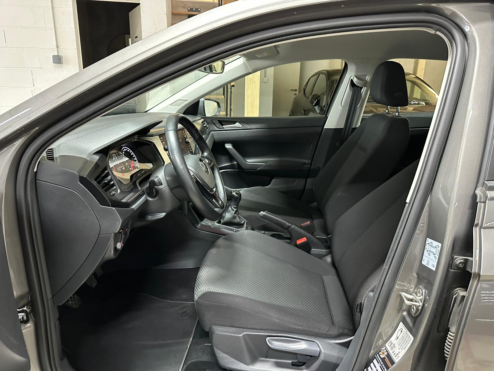 VW Polo 1.0 BMT Trendline-image-9
