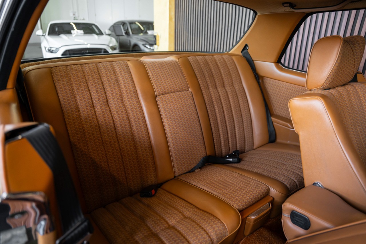 MERCEDES-BENZ 280 CE Automatic-image-18