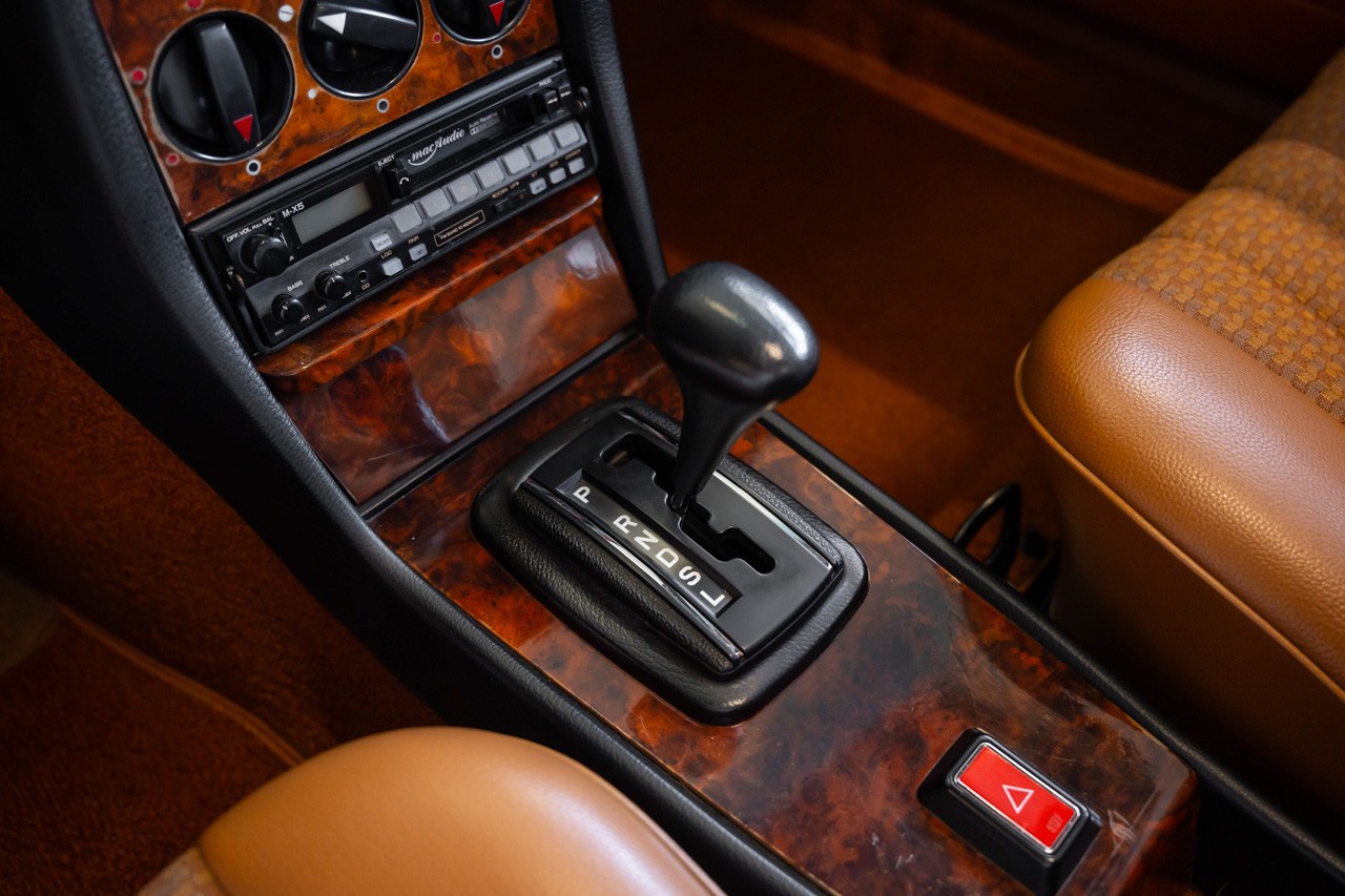 MERCEDES-BENZ 280 CE Automatic-image-24