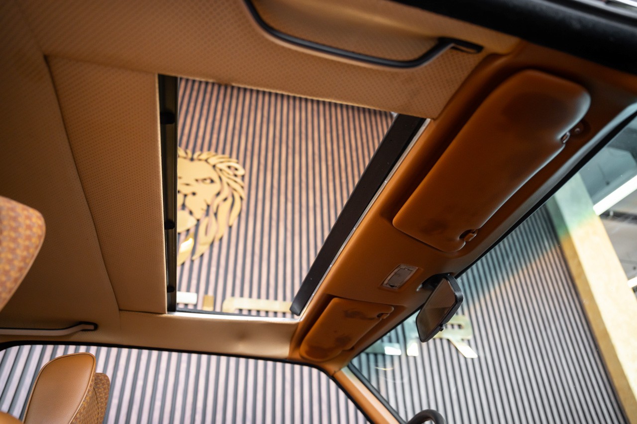 MERCEDES-BENZ 280 CE Automatic-image-17