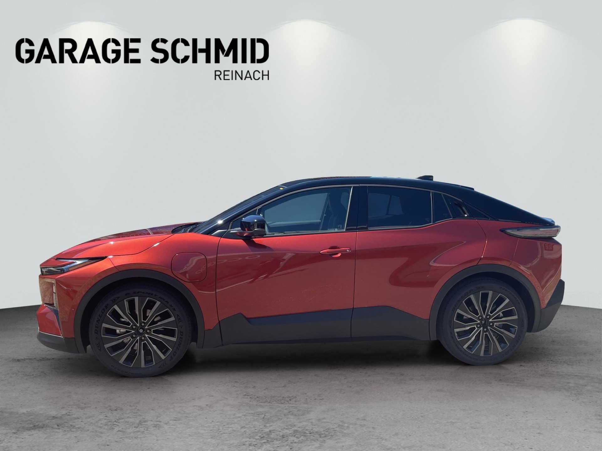 TOYOTA C-HR+ Premium AWD-image-3