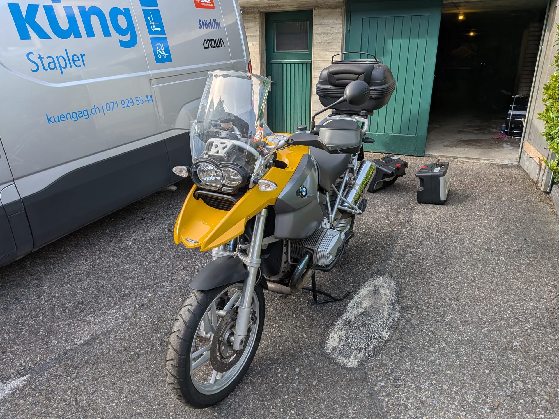 BMW R 1200 GS-image-0