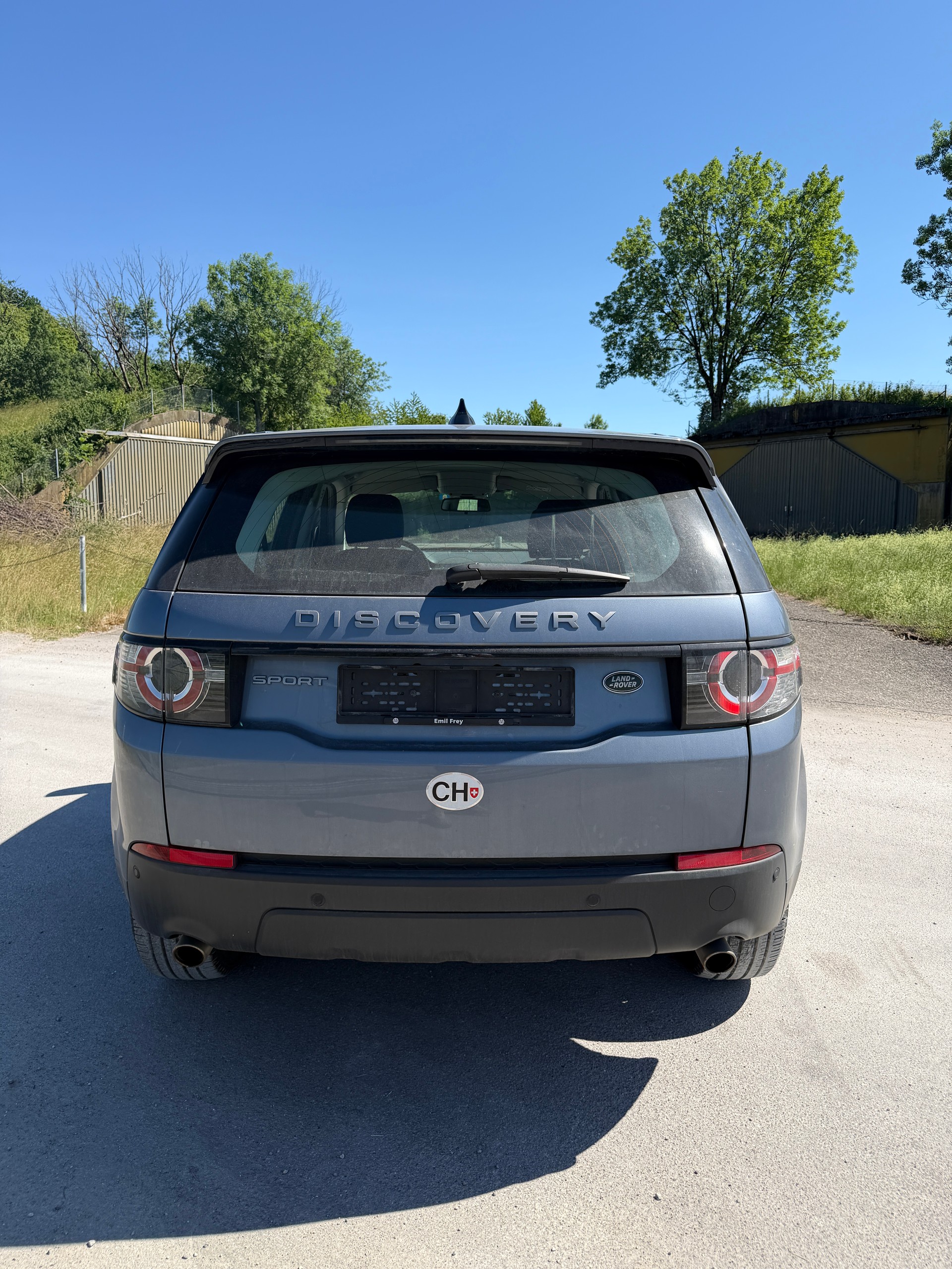 LAND ROVER Discovery Sport 2.0 TD4 HSE-image-5