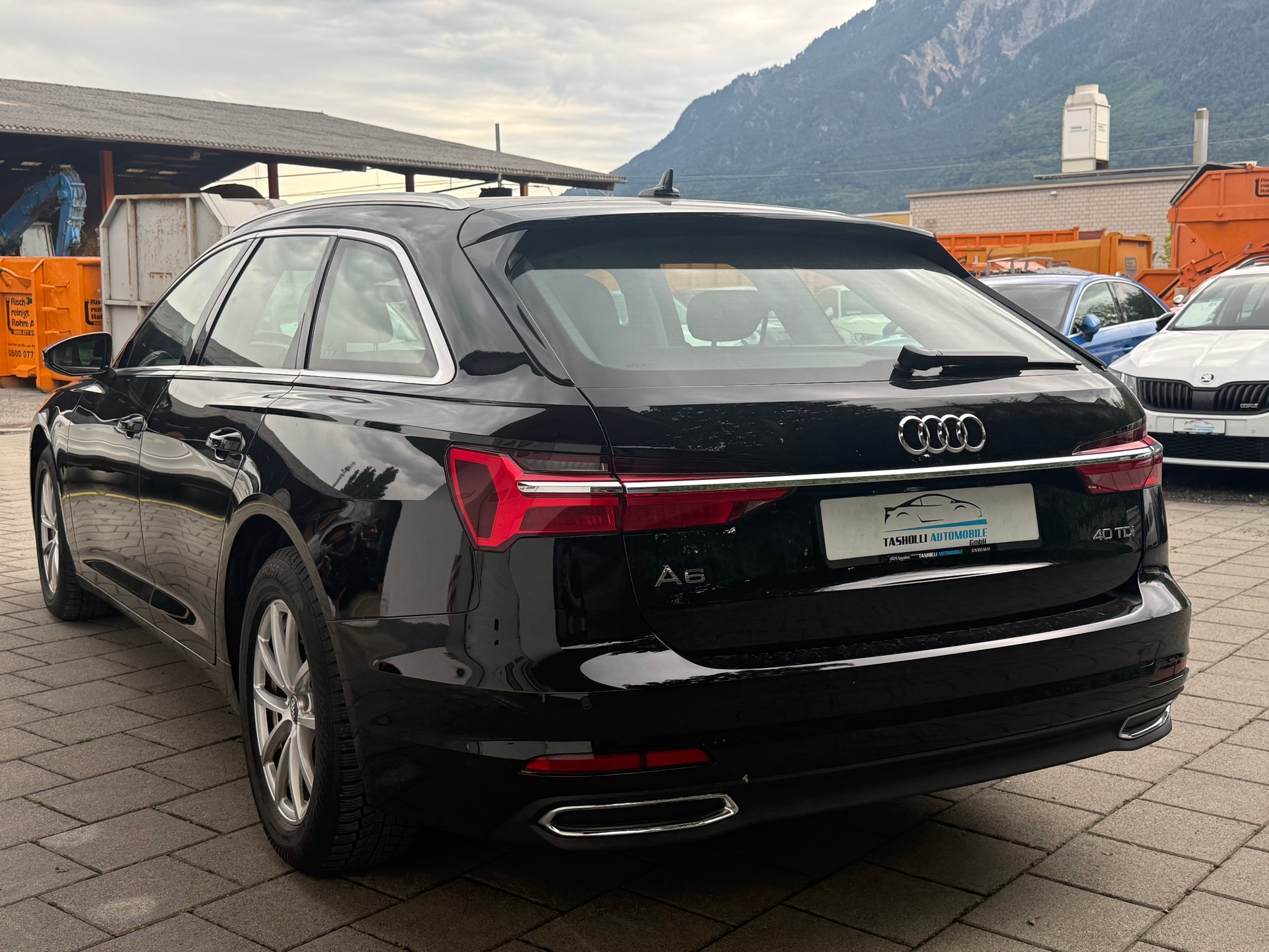 AUDI A6 Avant 40 TDI Design S-tronic-image-3