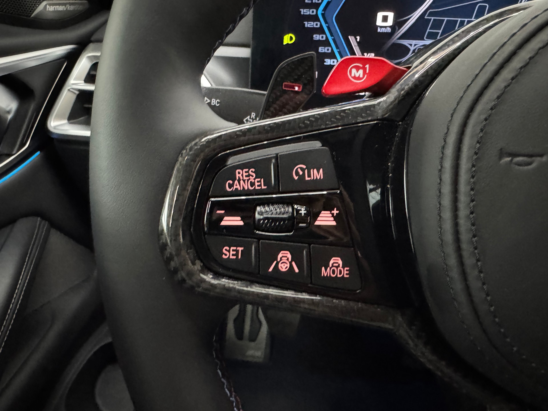 BMW M4 Coupé Competition M xDrive | Skyscraper Grau Met.-image-15