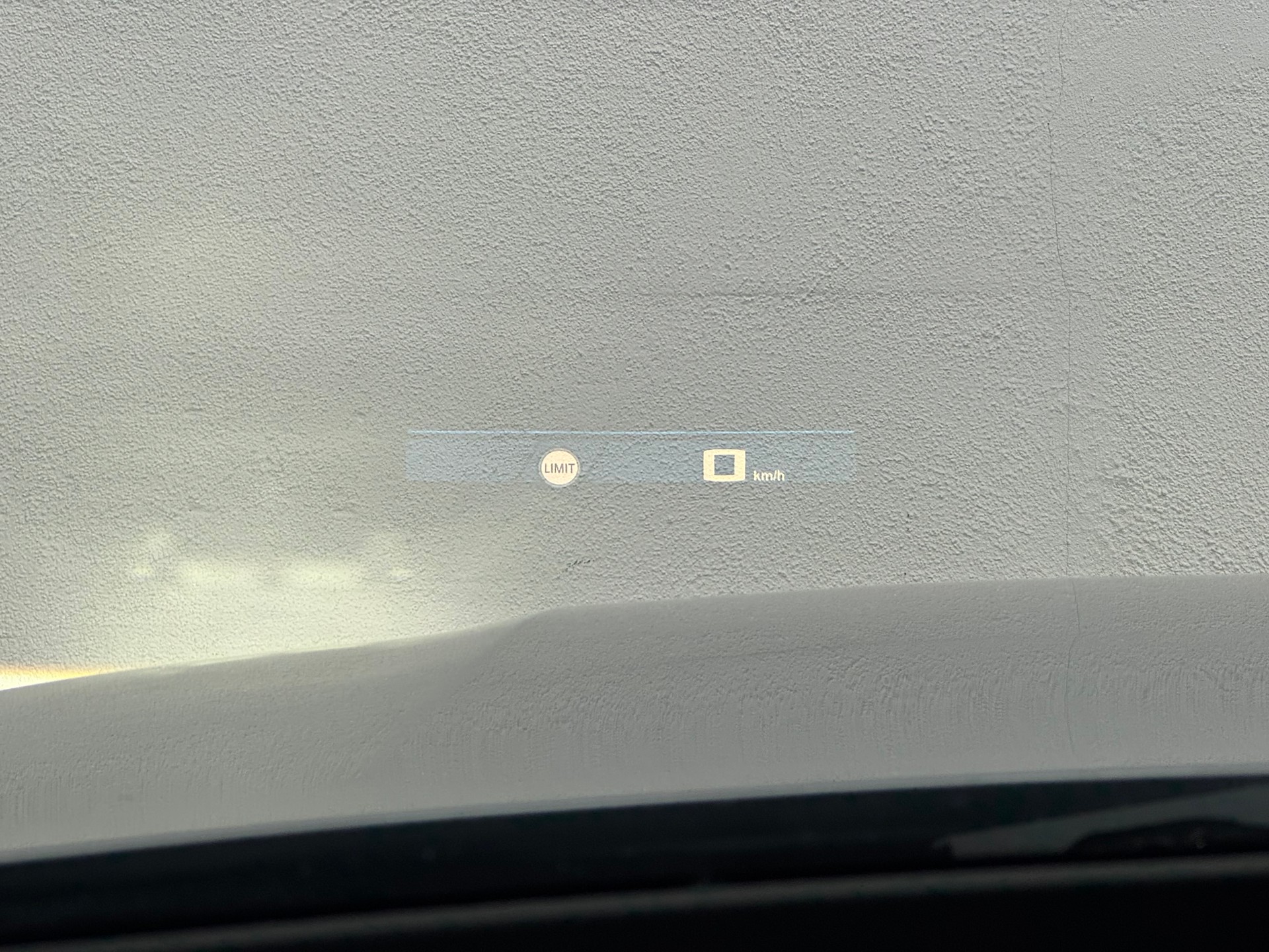 BMW M4 Coupé Competition M xDrive | Skyscraper Grau Met.-image-12