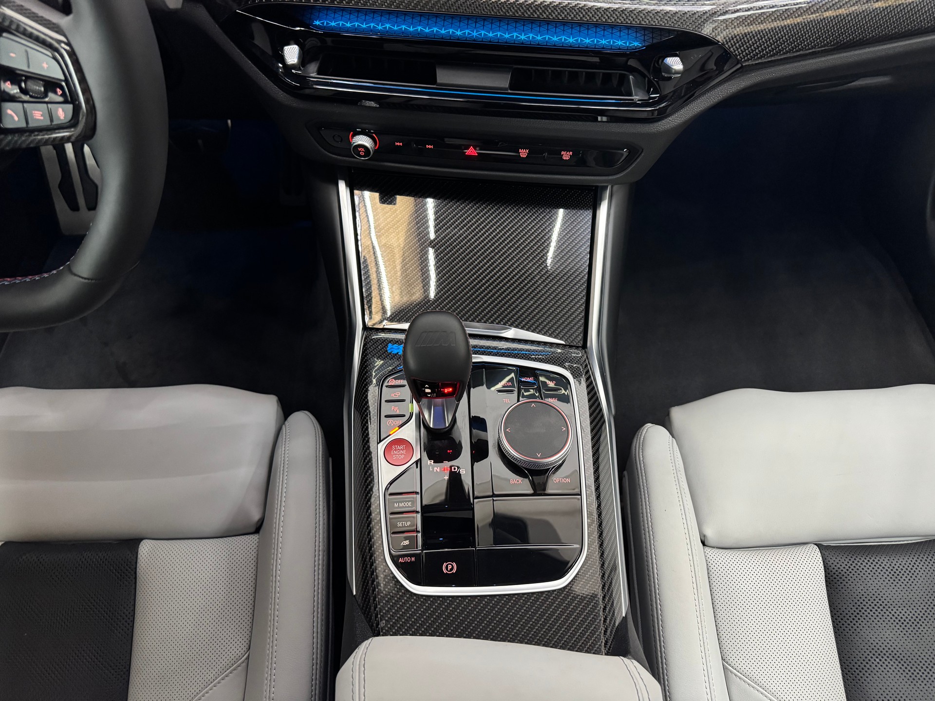 BMW M4 Coupé Competition M xDrive | Skyscraper Grau Met.-image-27
