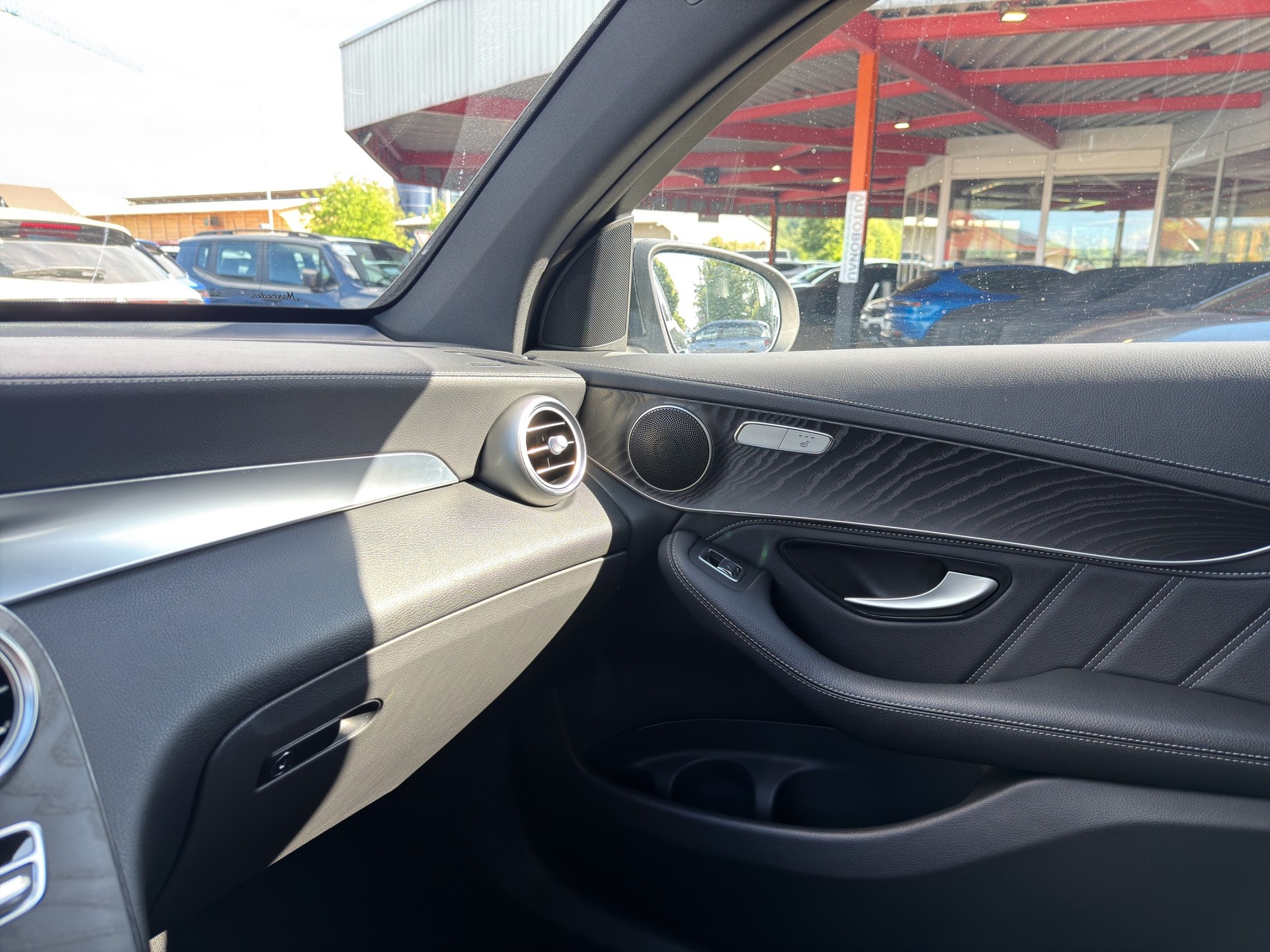 MERCEDES-BENZ GLC 63 S AMG 4m+ Coupé-image-32