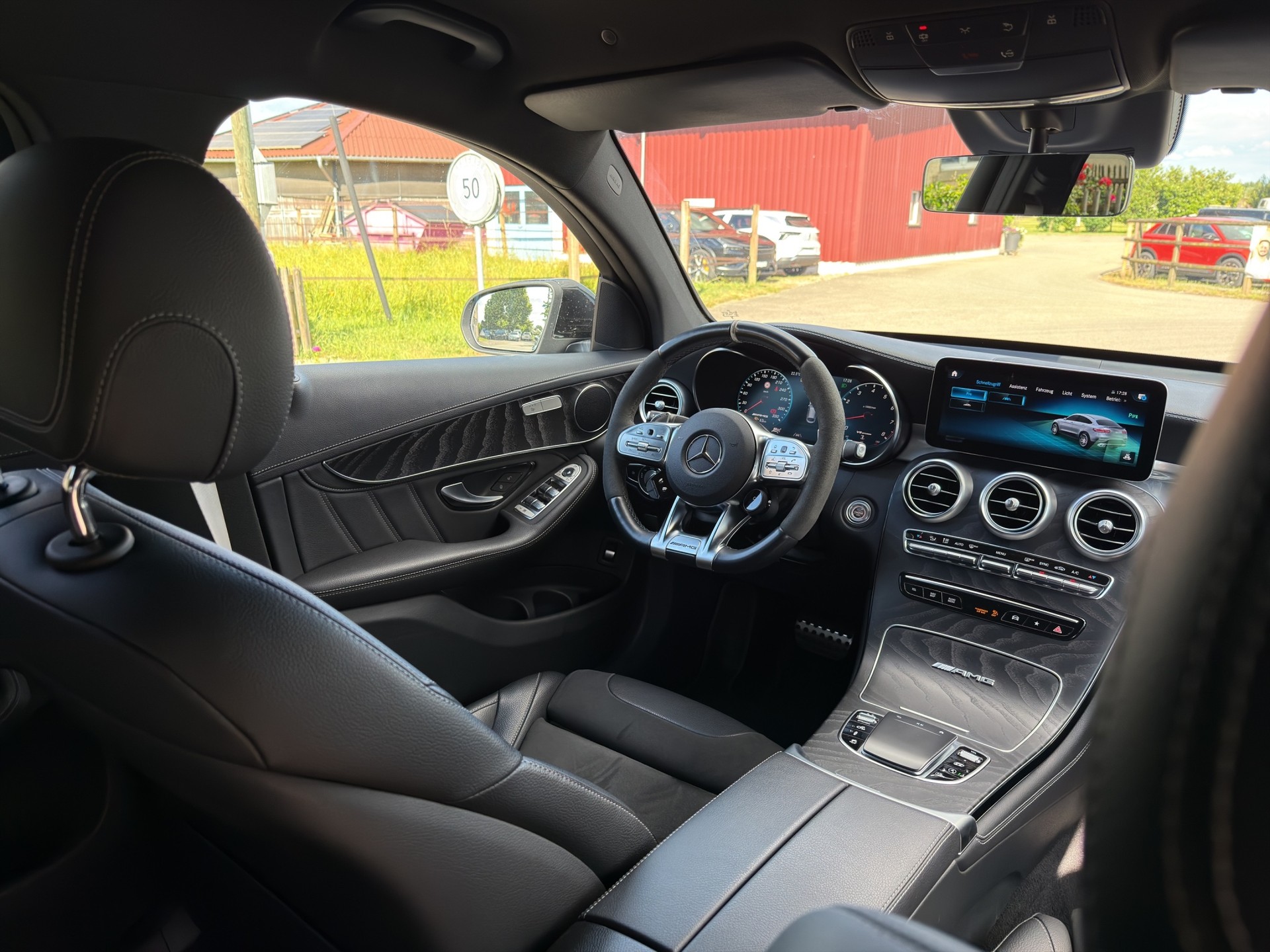MERCEDES-BENZ GLC 63 S AMG 4m+ Coupé-image-25
