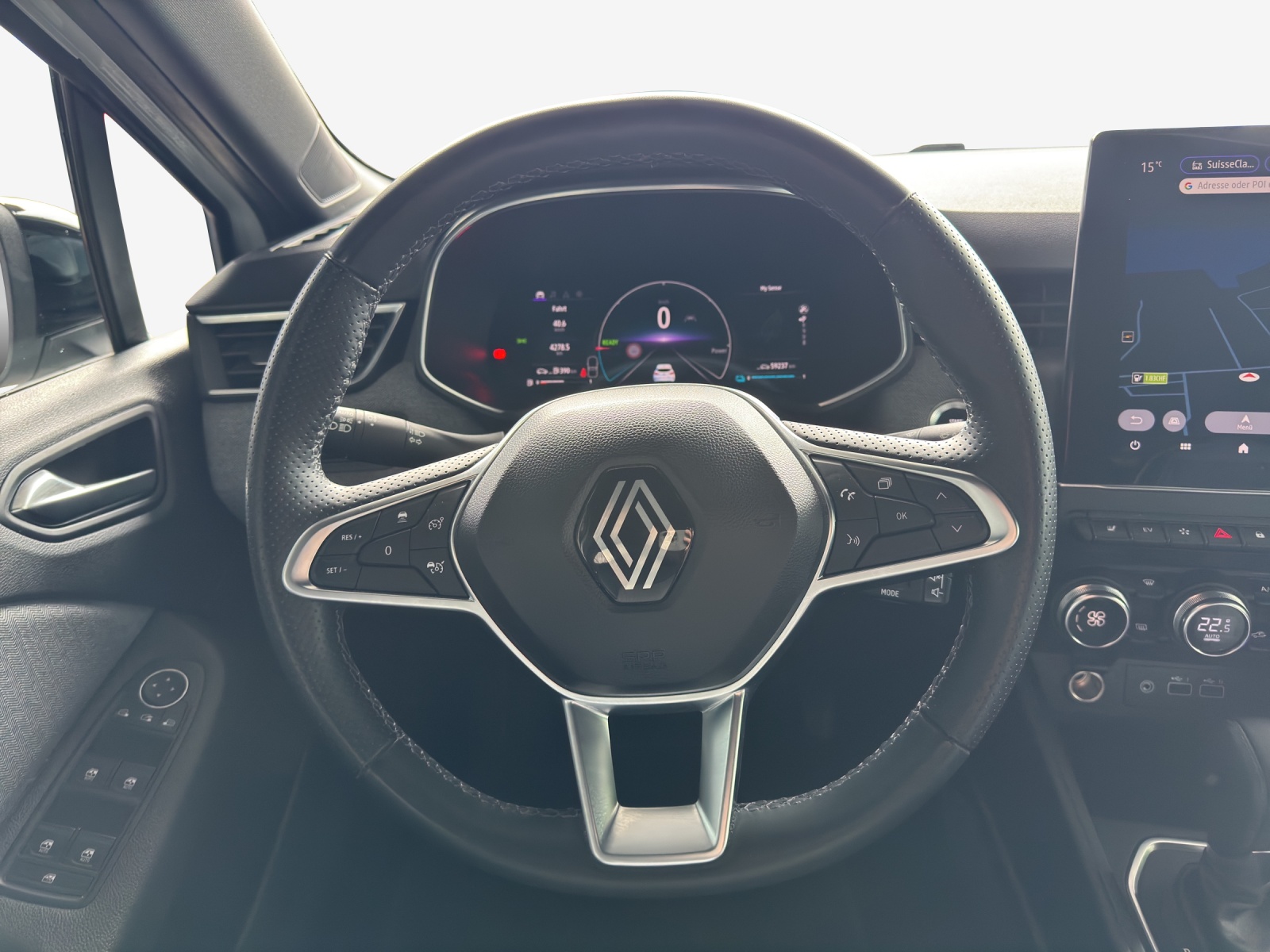 RENAULT Clio 1.6 E-Tech Techno-image-9