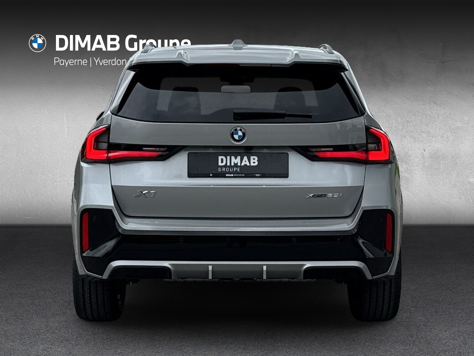 BMW X1 xDrive 23i 48V M Sport Pro-showroom-element-3