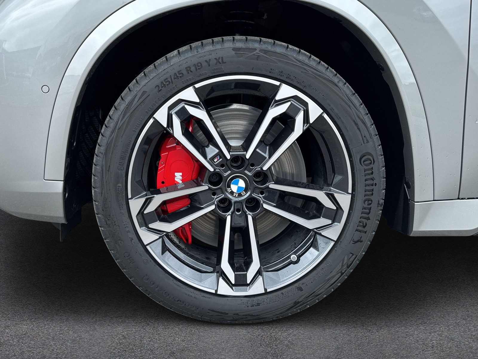 BMW X1 xDrive 23i 48V M Sport Pro-image-9