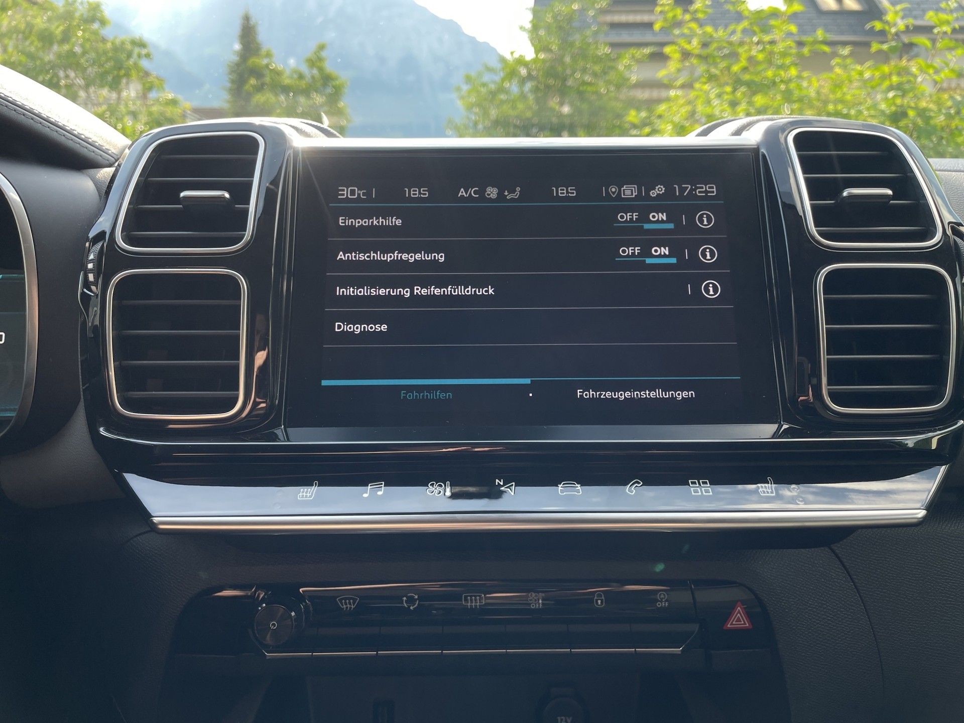 CITROEN C5 Aircross 1.6i PureTech Feel EAT8-image-27