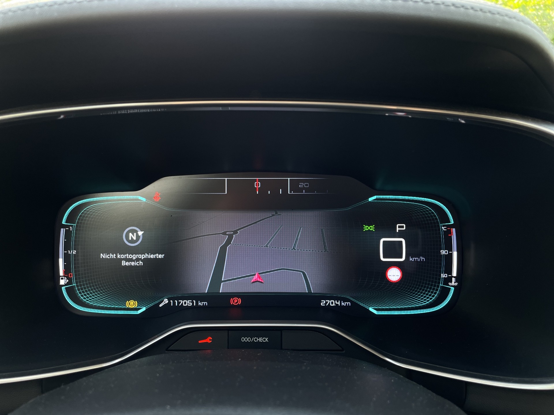 CITROEN C5 Aircross 1.6i PureTech Feel EAT8-image-24