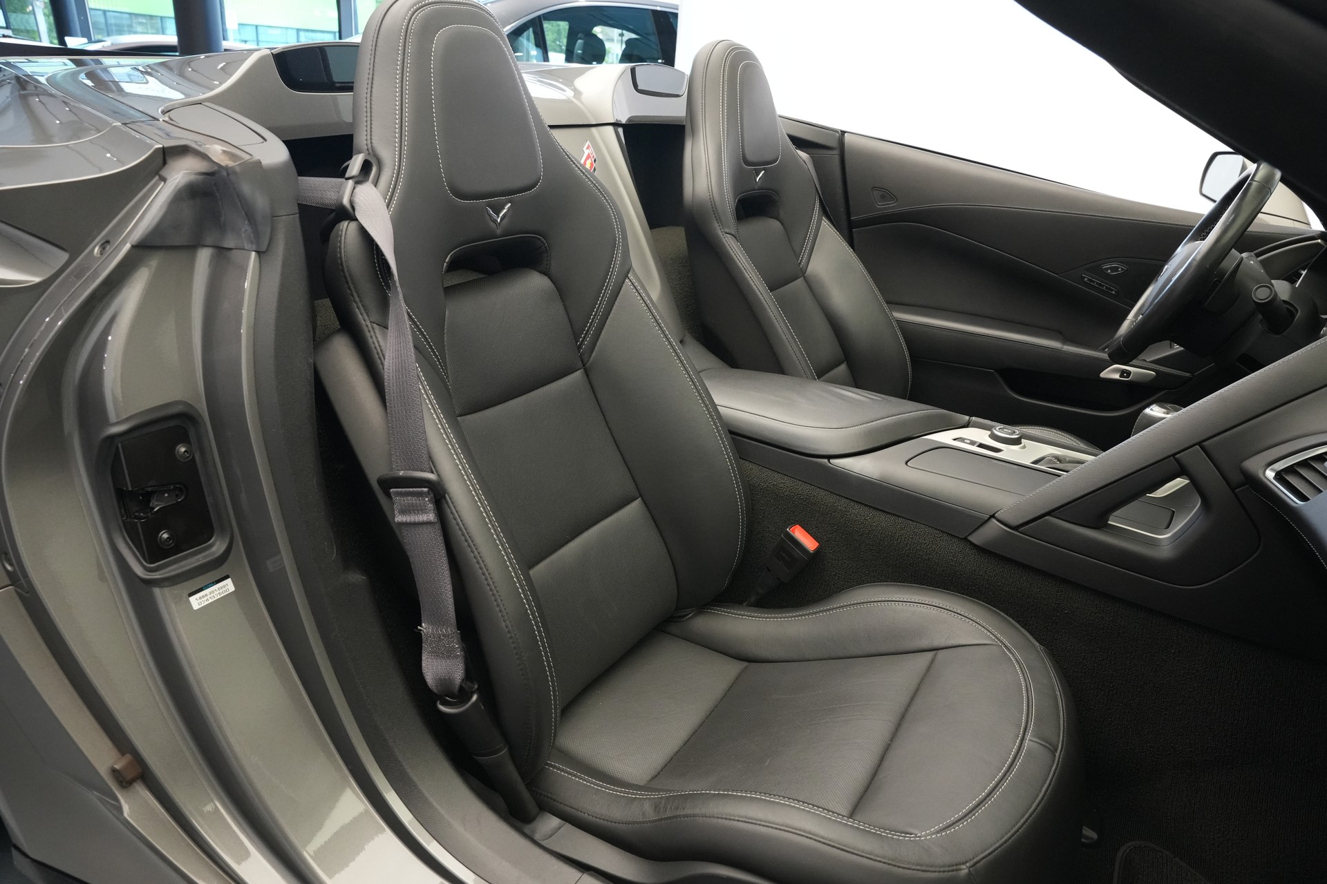 CHEVROLET Corvette Convertible Stingray Automatic-image-11