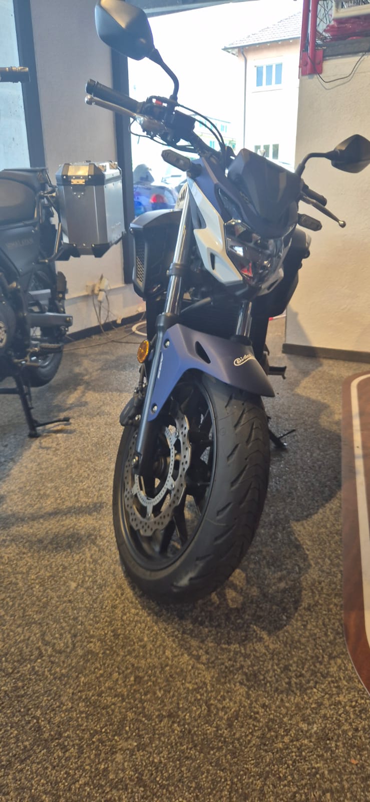 HONDA CB 500 F ABS-image-1